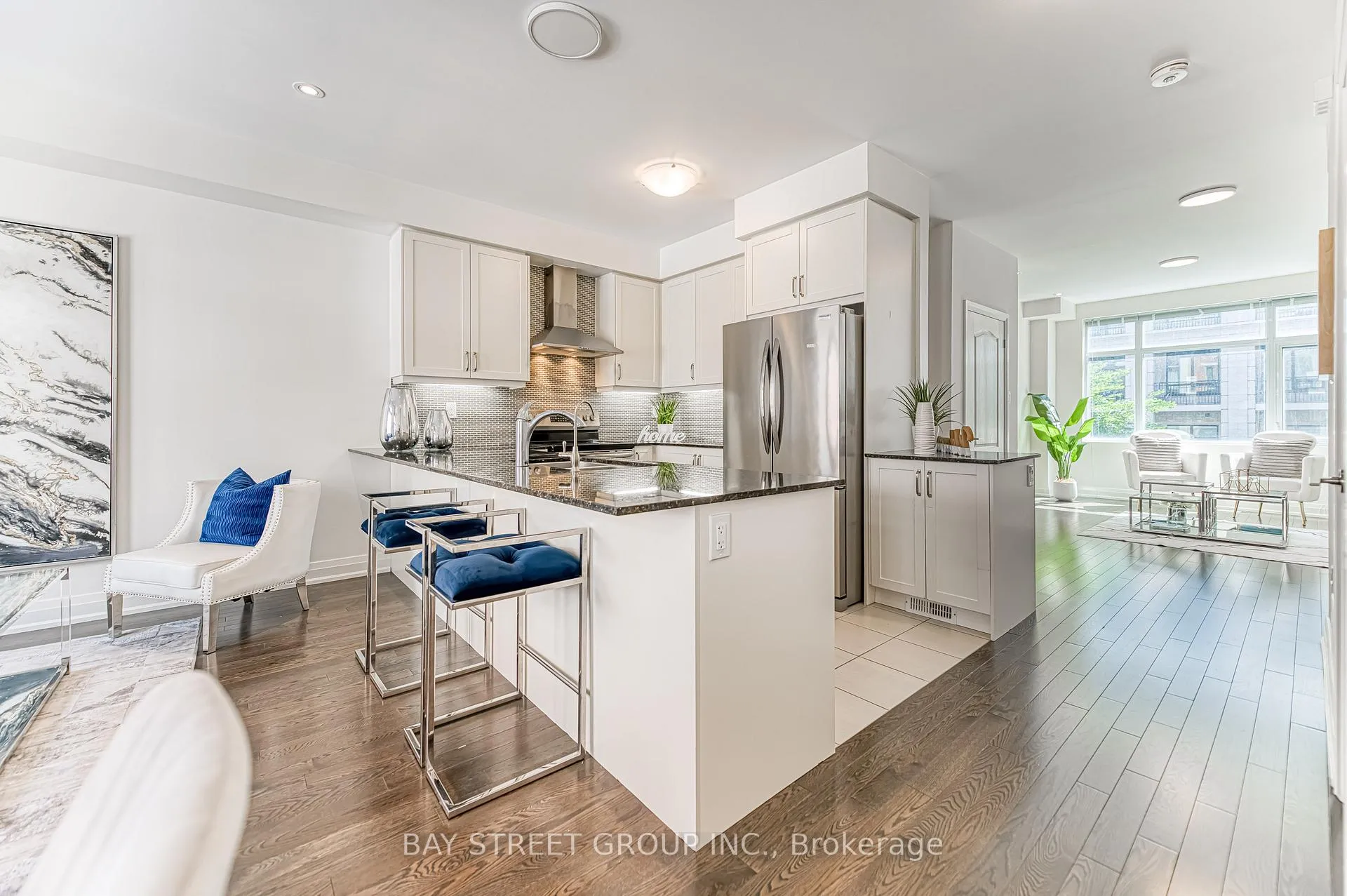 Photo 19 of 28 William Saville Street, Markham, Unionville — HOMEH