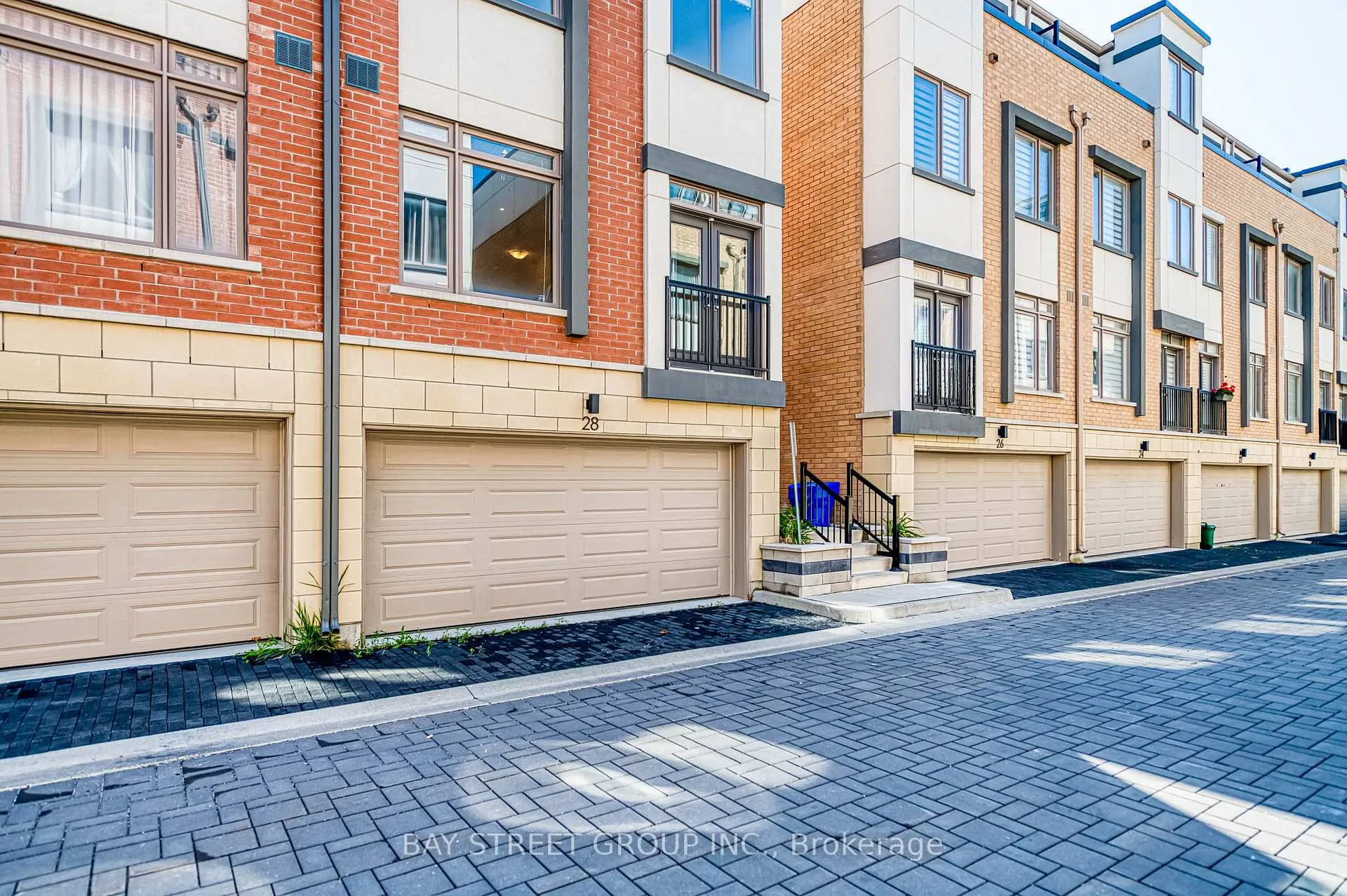 Photo 38 of 28 William Saville Street, Markham, Unionville — HOMEH