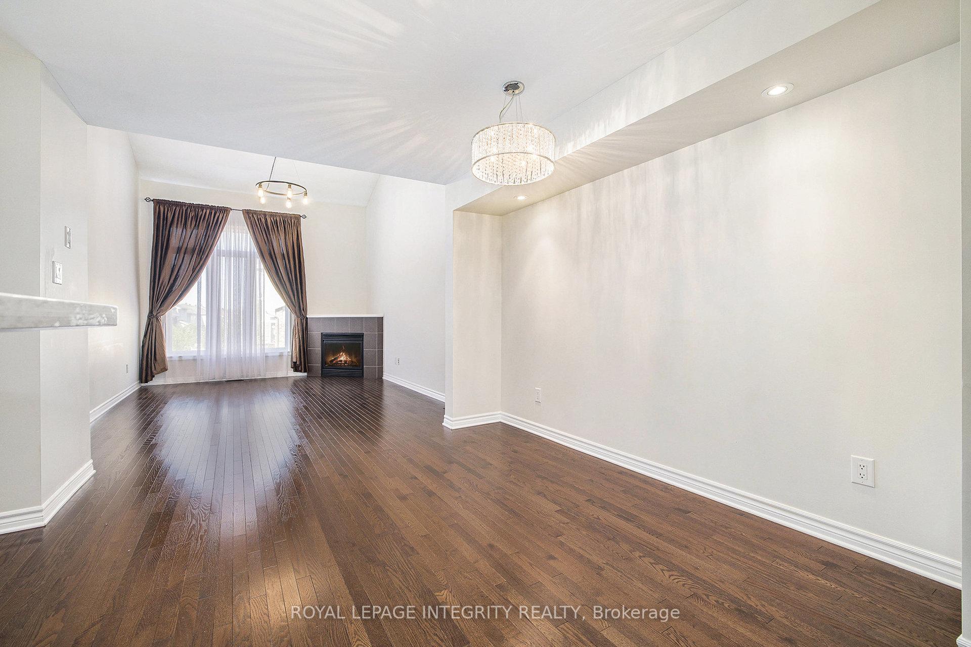Photo 4 of 538 Remnor Avenue, Ottawa, Kanata - Kanata Lakes/Heritage Hills — HOMEH
