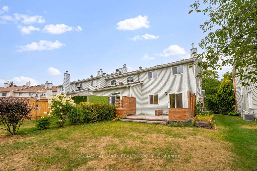 Photo 5 of 23 Kalbrook Street, Ottawa, Kanata - Kanata Lakes/Heritage Hills — HOMEH