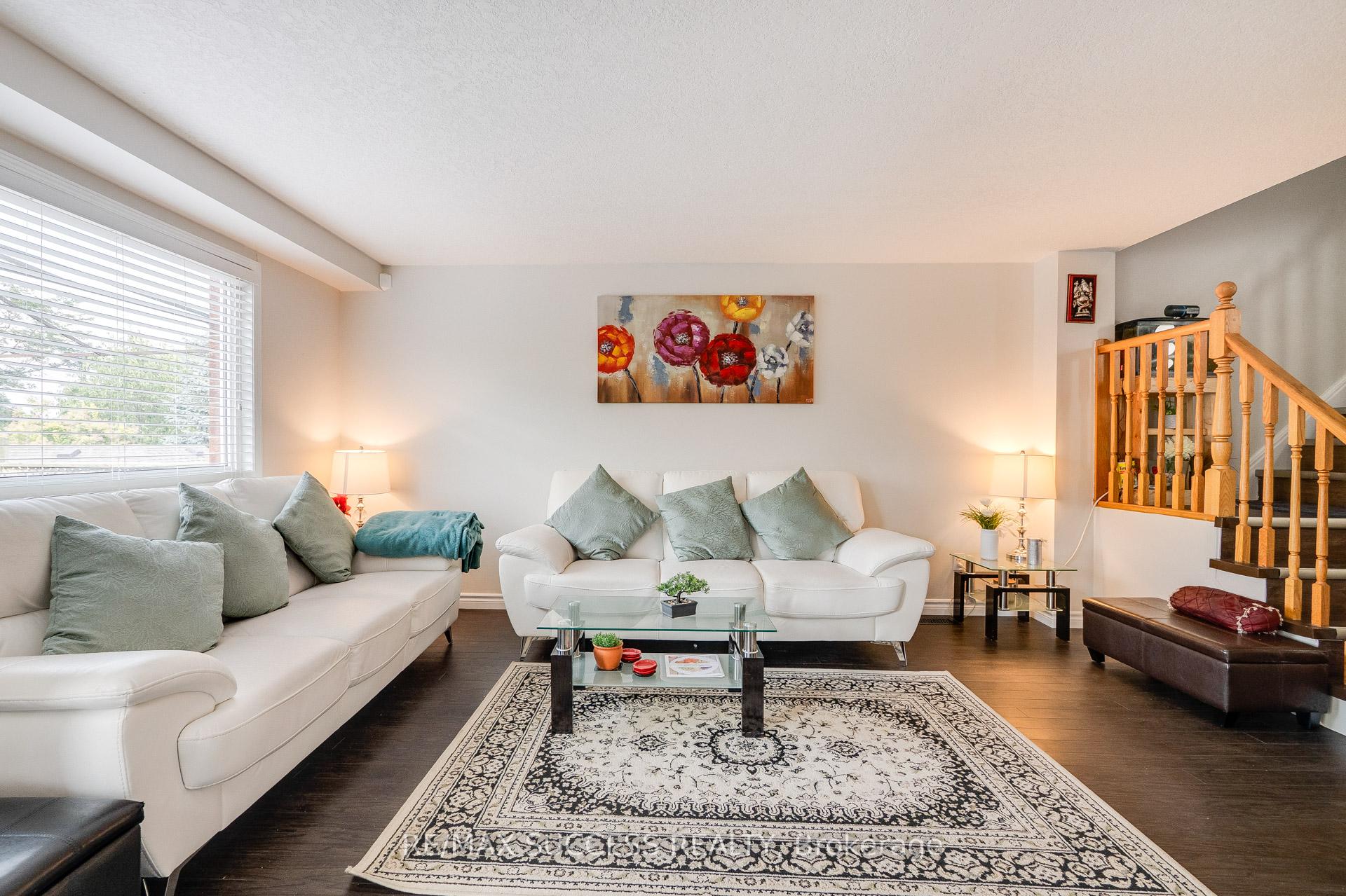 Photo 10 of 682 Activa Avenue, Kitchener — HOMEH