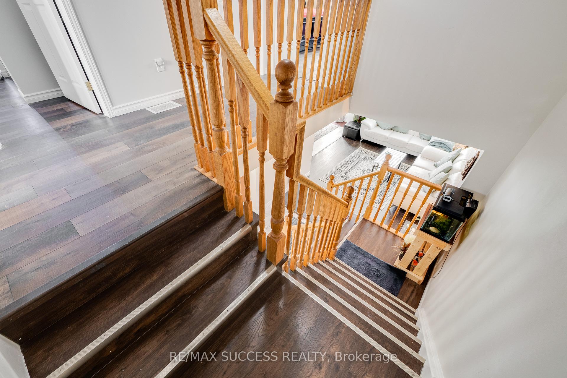 Photo 18 of 682 Activa Avenue, Kitchener — HOMEH