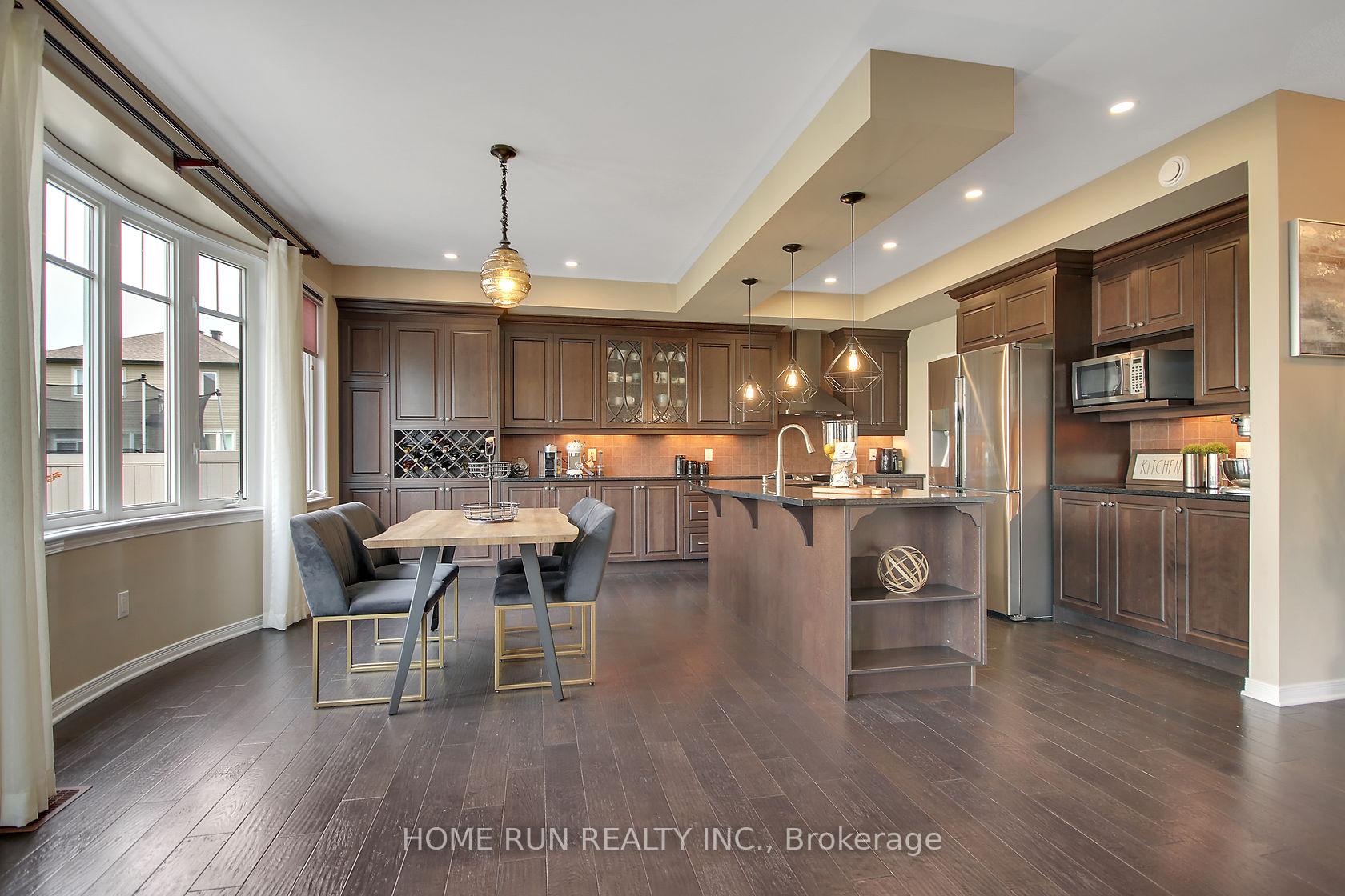 Photo 11 of 106 Danzig Terrace, Ottawa, Kanata - Emerald Meadows/Trailwest — HOMEH