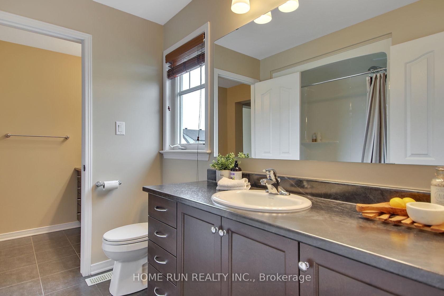 Photo 21 of 106 Danzig Terrace, Ottawa, Kanata - Emerald Meadows/Trailwest — HOMEH