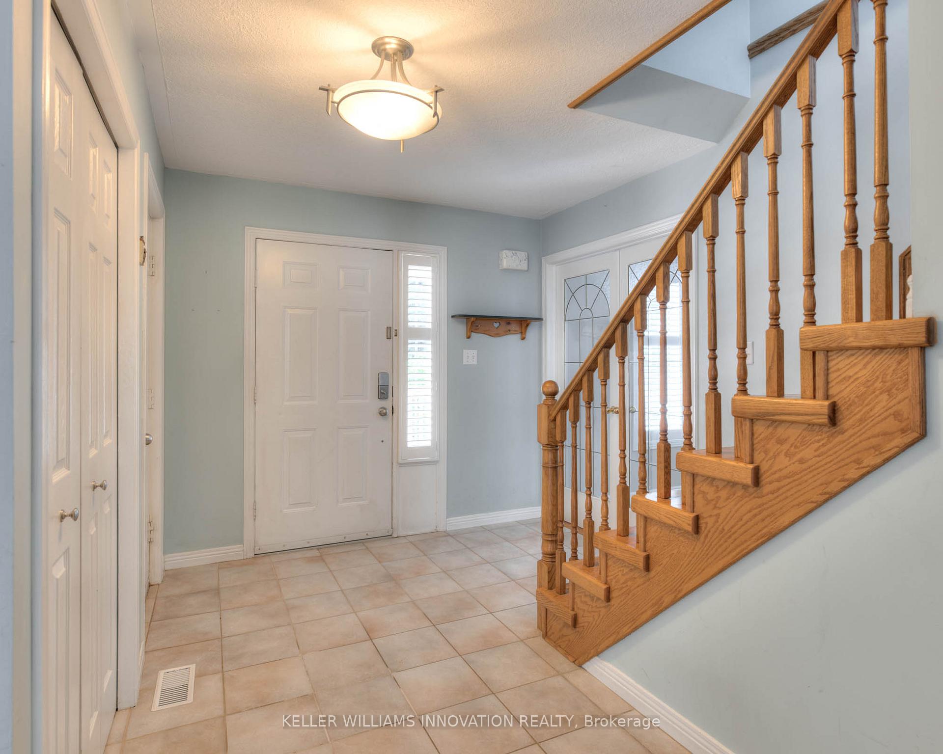 Photo 4 of 23 Tami Court, Kitchener — HOMEH