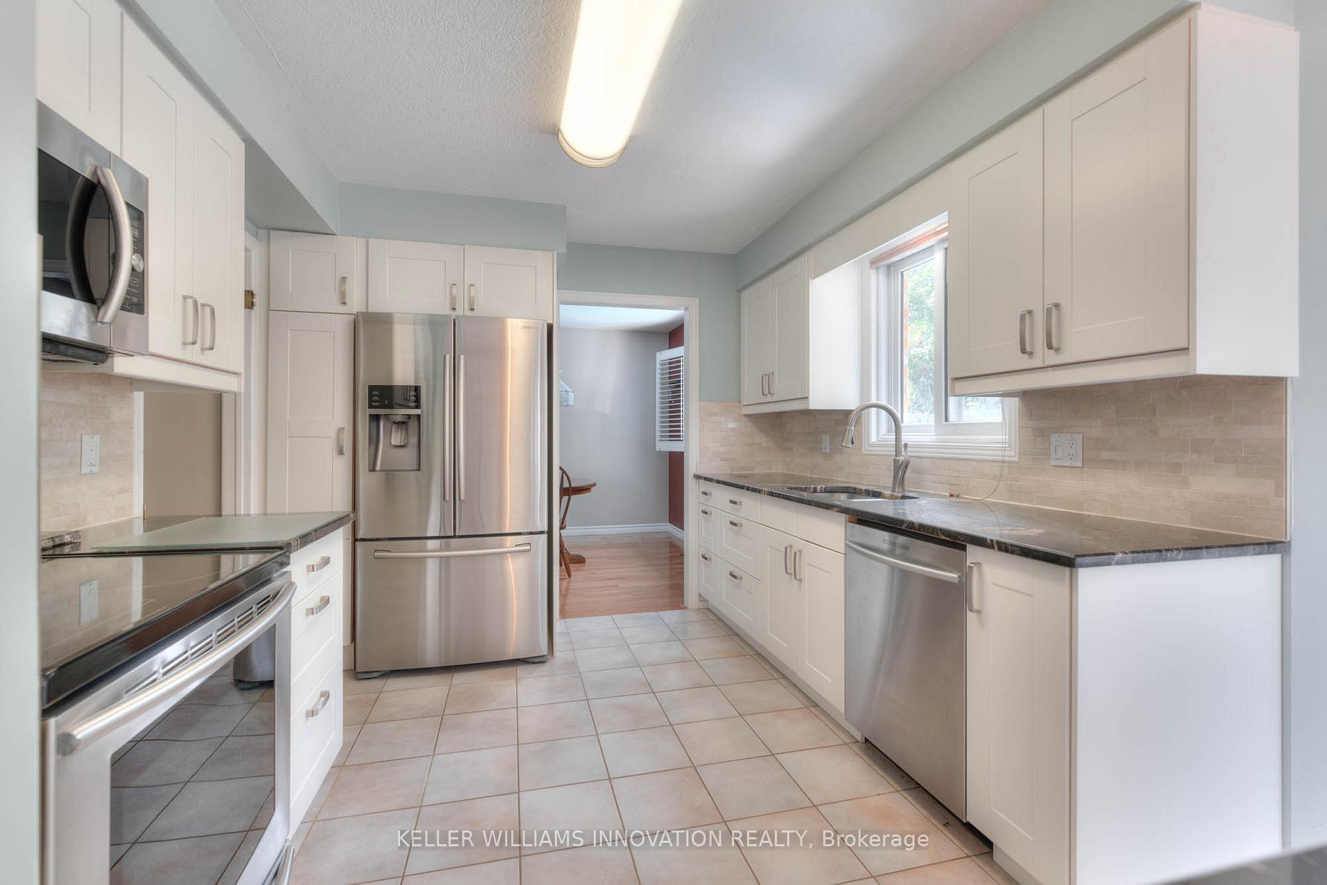 Photo 8 of 23 Tami Court, Kitchener — HOMEH
