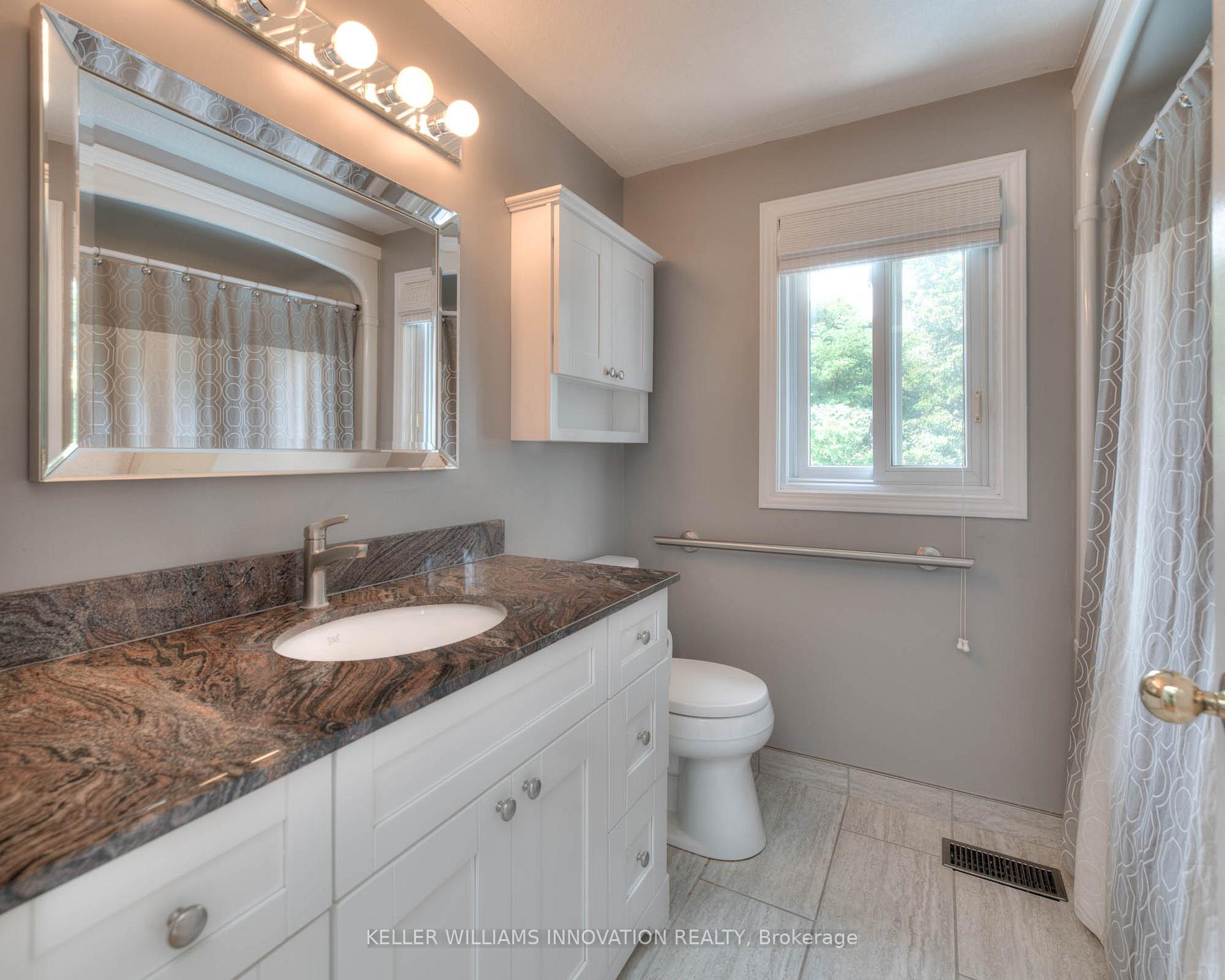 Photo 19 of 23 Tami Court, Kitchener — HOMEH