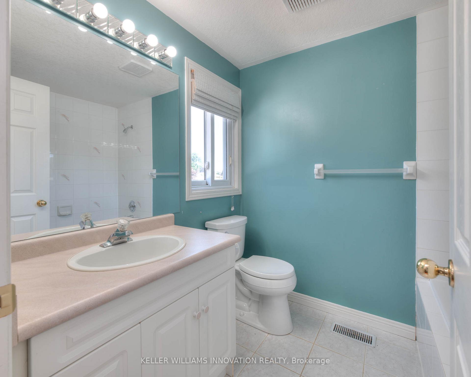 Photo 22 of 23 Tami Court, Kitchener — HOMEH