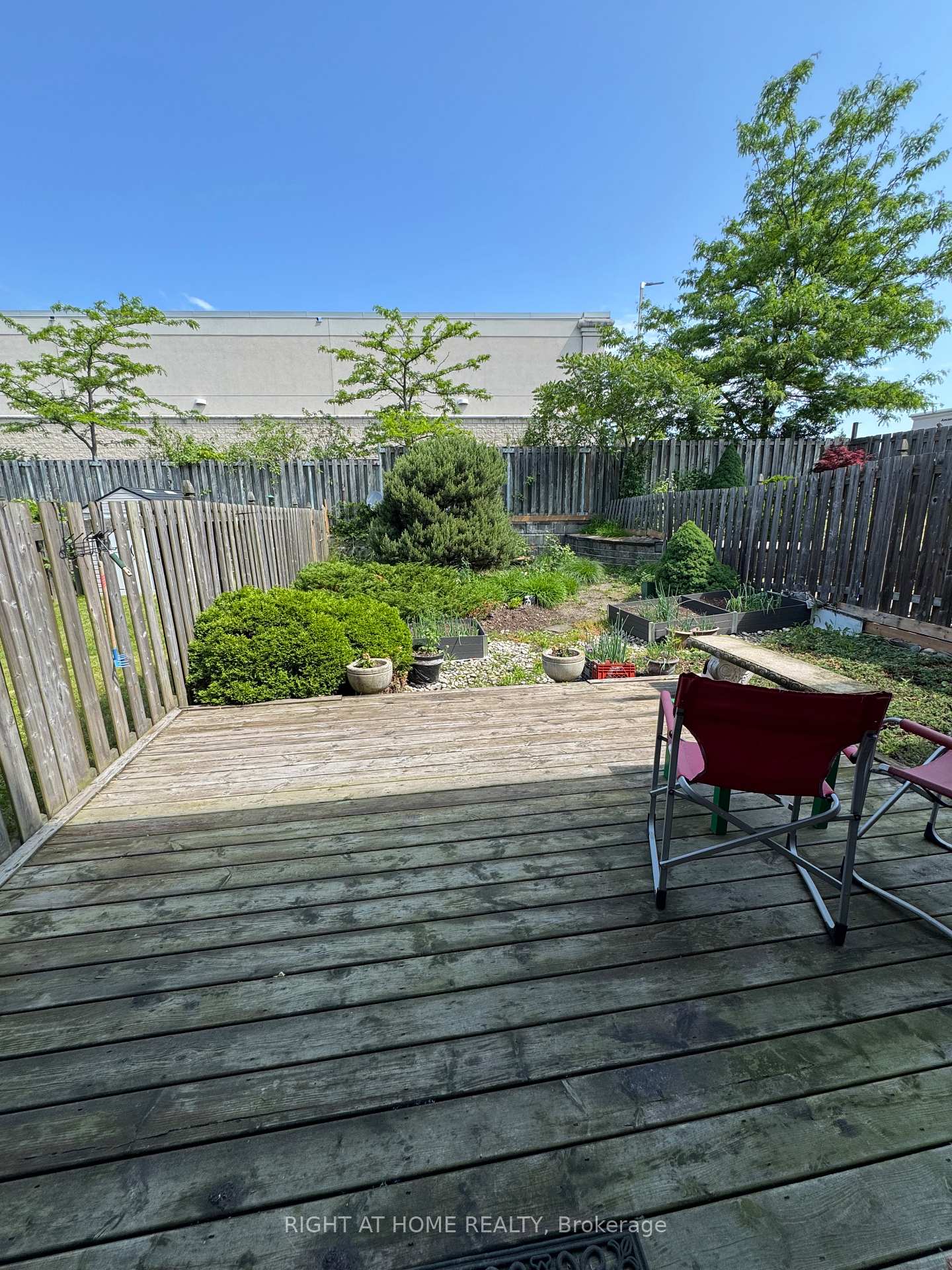 Photo 25 of 1125 Harrogate Drive, Hamilton, Meadowlands — HOMEH