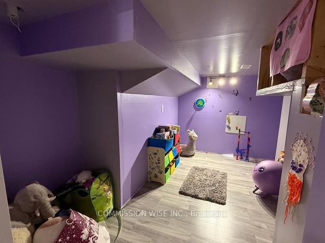 Photo 3 of 354 Kingbrook Drive, Ottawa, Kanata - Bridlewood — HOMEH