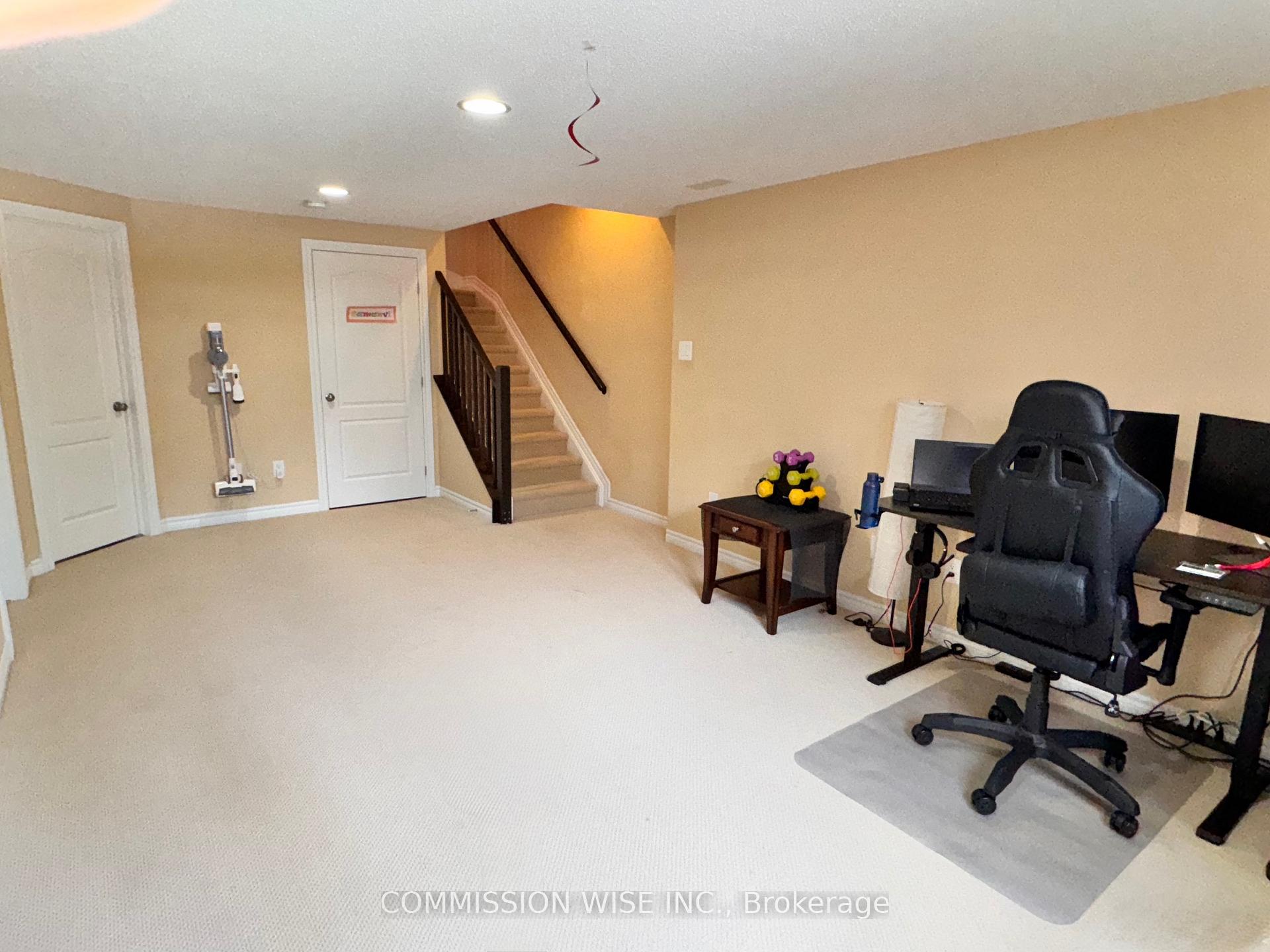 Photo 4 of 354 Kingbrook Drive, Ottawa, Kanata - Bridlewood — HOMEH