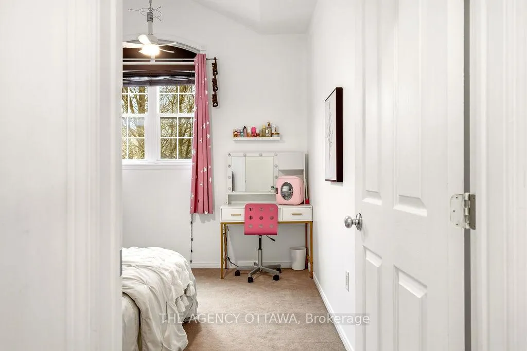 Photo 28 of 555 Aberfoyle Circle, Ottawa, Kanata - Morgan's Grant/South March — HOMEH