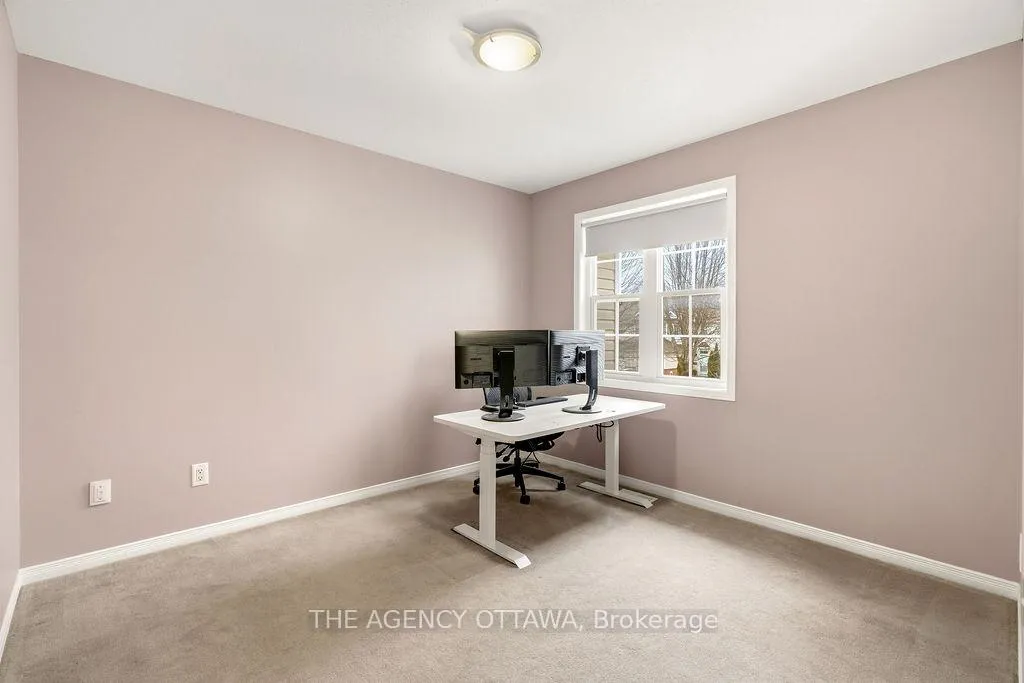 Photo 31 of 555 Aberfoyle Circle, Ottawa, Kanata - Morgan's Grant/South March — HOMEH