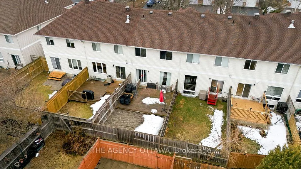 Photo 41 of 555 Aberfoyle Circle, Ottawa, Kanata - Morgan's Grant/South March — HOMEH