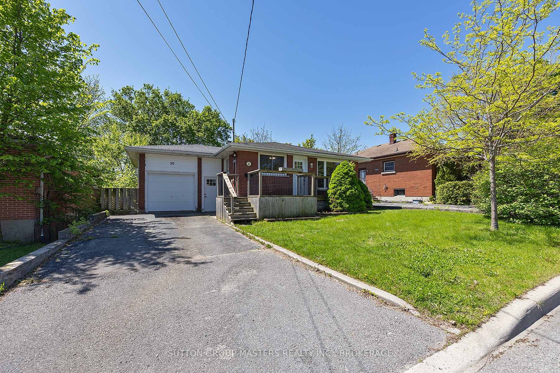 Photo 2 of 20 Guy Street, Kingston, East of Sir John A. Blvd — HOMEH