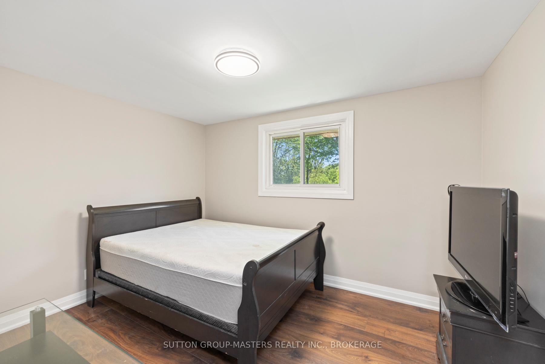 Photo 28 of 20 Guy Street, Kingston, East of Sir John A. Blvd — HOMEH