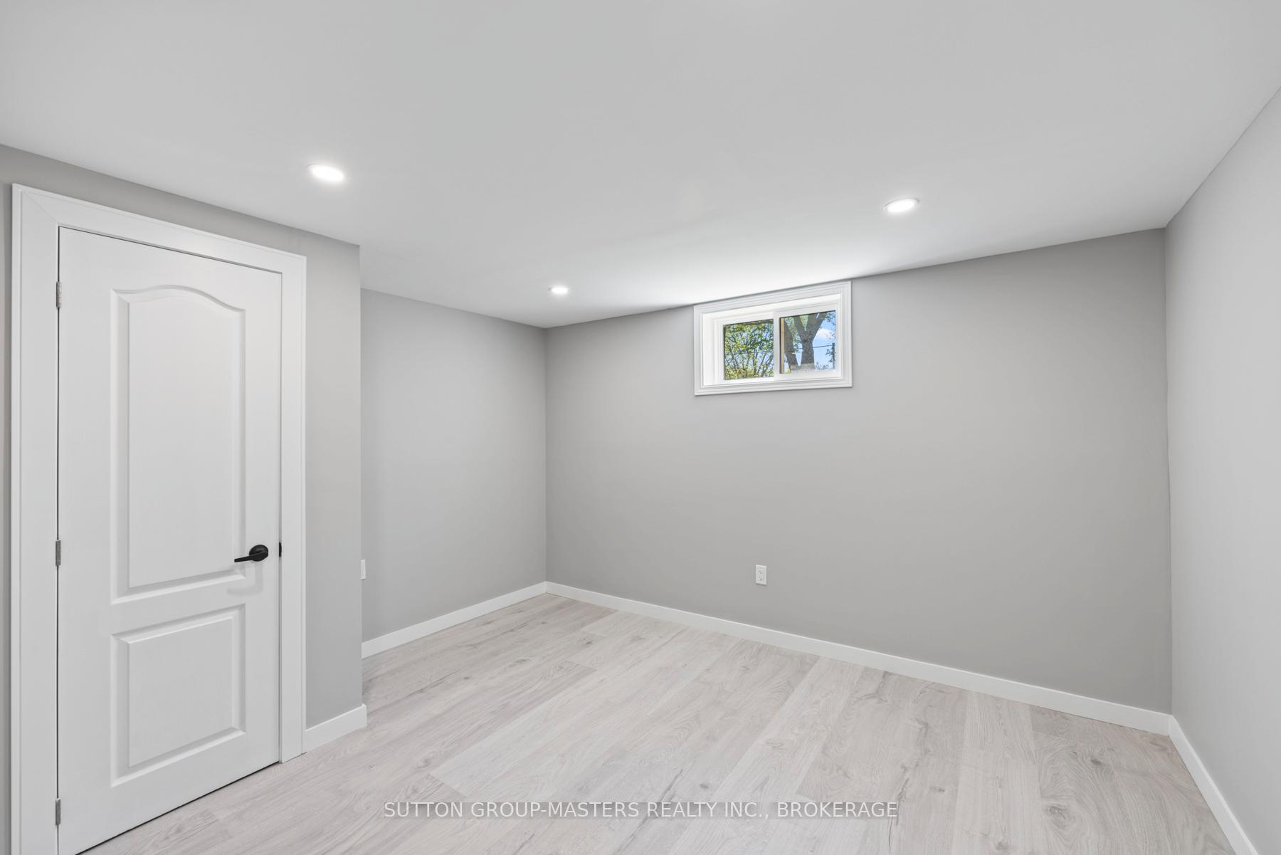 Photo 36 of 20 Guy Street, Kingston, East of Sir John A. Blvd — HOMEH