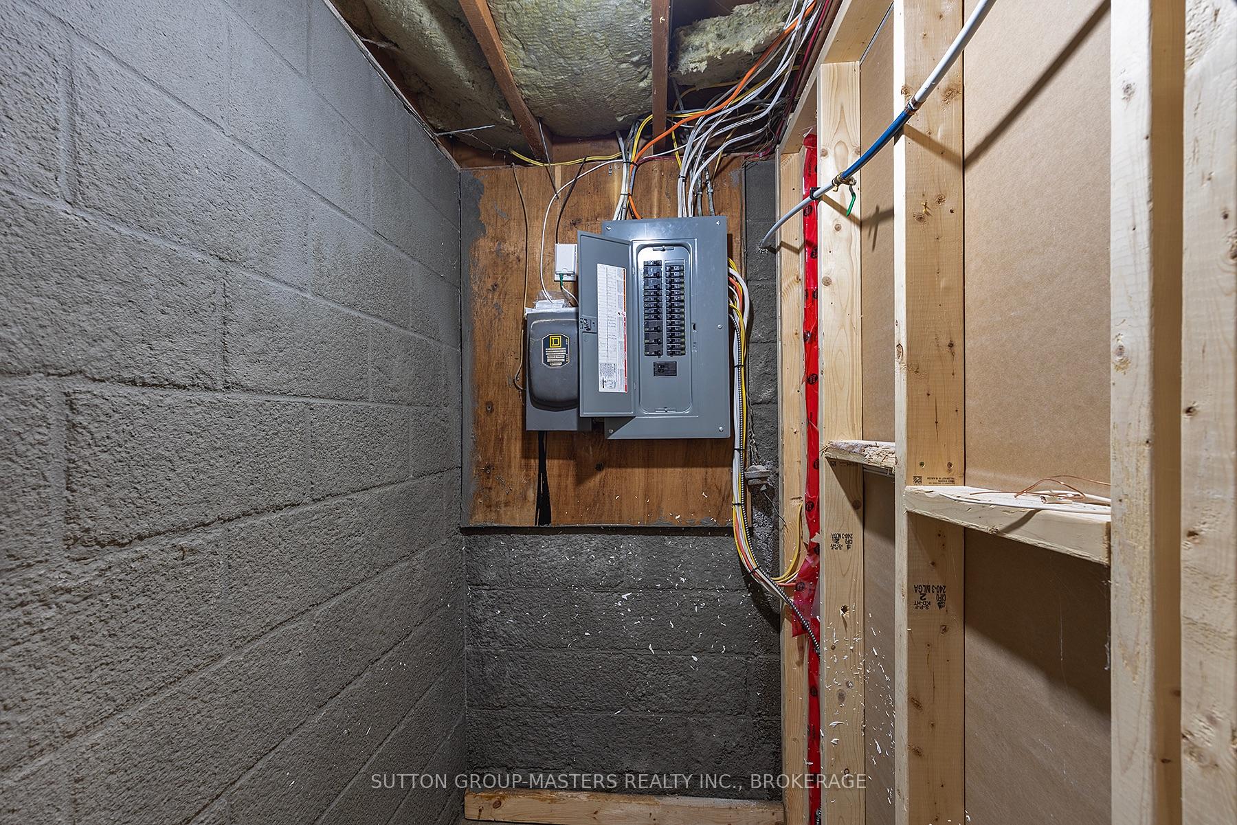 Photo 47 of 20 Guy Street, Kingston, East of Sir John A. Blvd — HOMEH