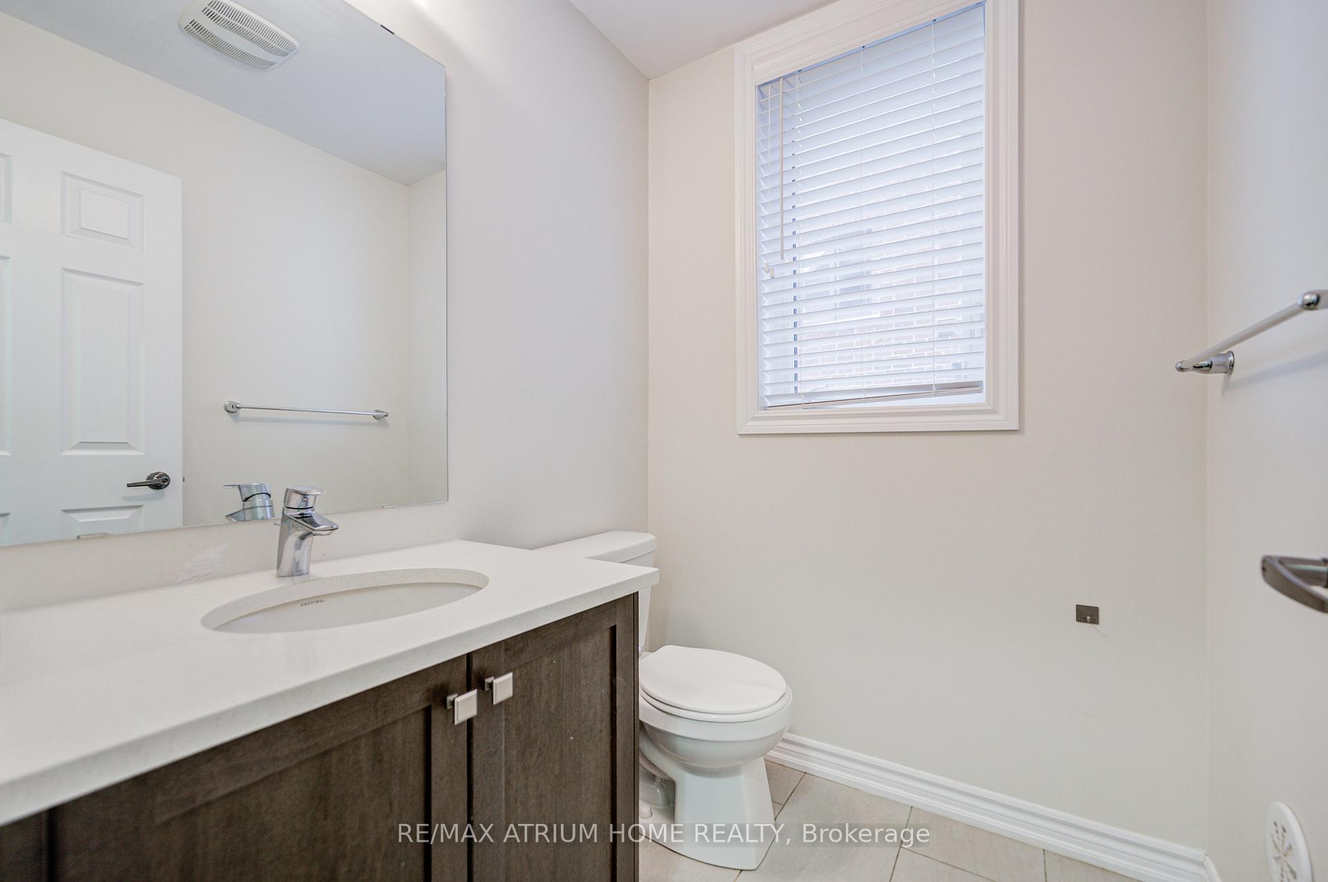 Photo 11 of 41 George Peach Avenue, Markham, Victoria Square — HOMEH