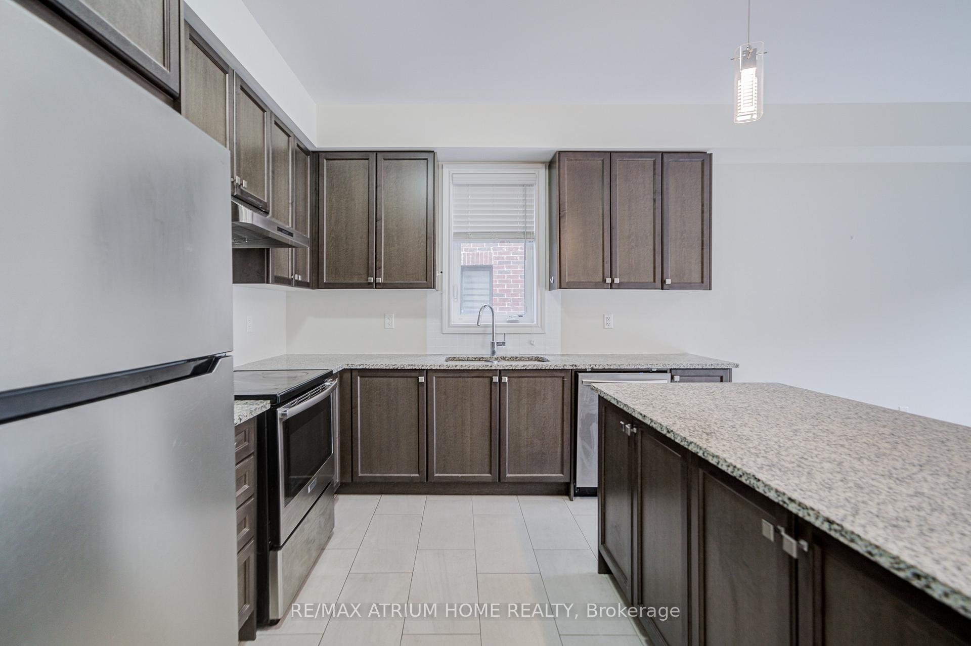 Photo 13 of 41 George Peach Avenue, Markham, Victoria Square — HOMEH