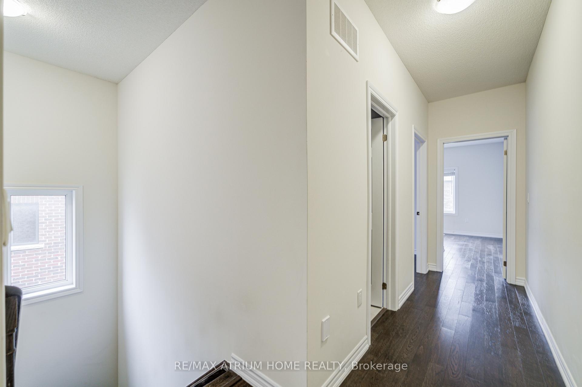 Photo 19 of 41 George Peach Avenue, Markham, Victoria Square — HOMEH