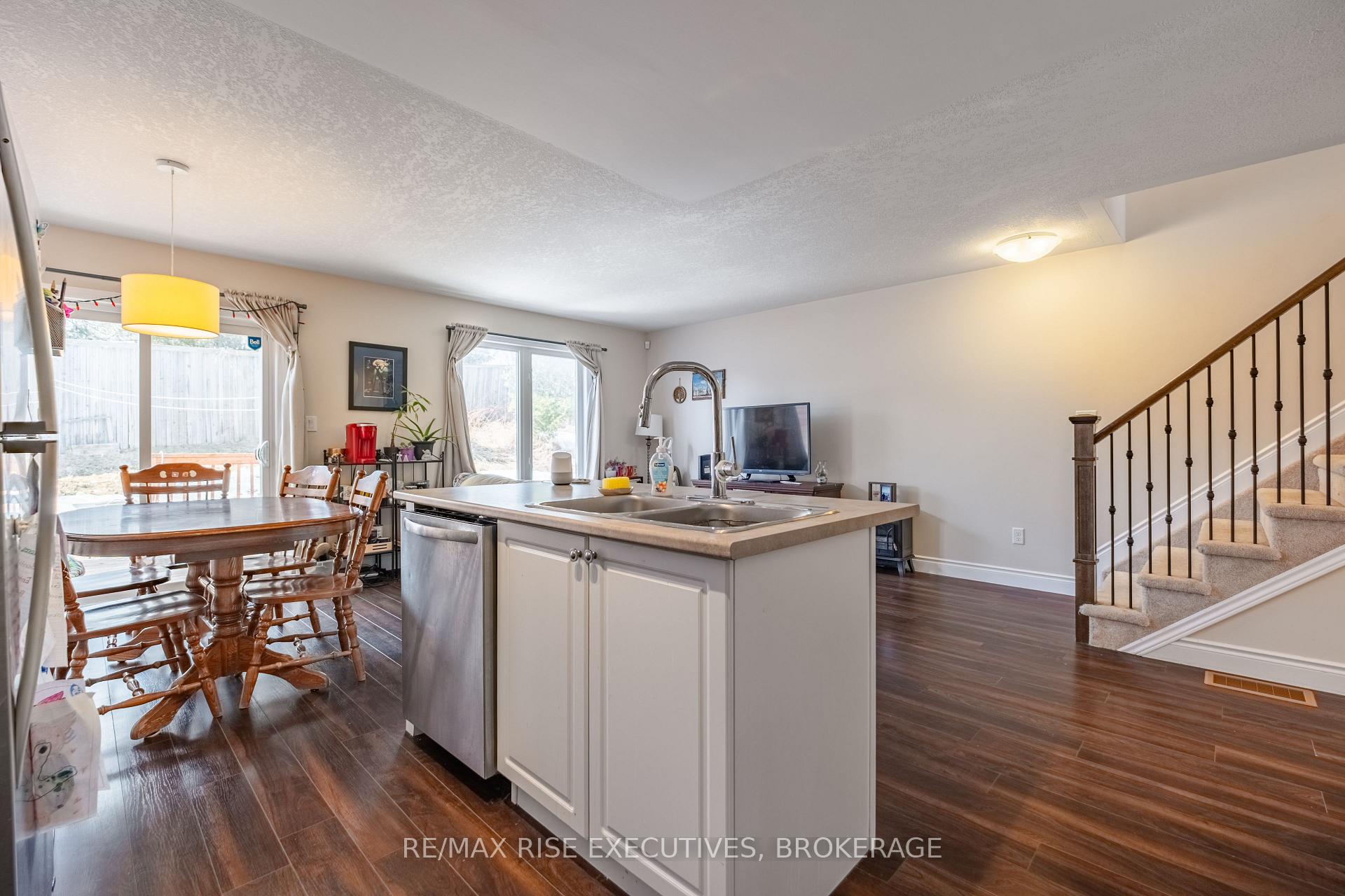 Photo 17 of 80 Amy Lynn Drive, Loyalist, Amherstview — HOMEH
