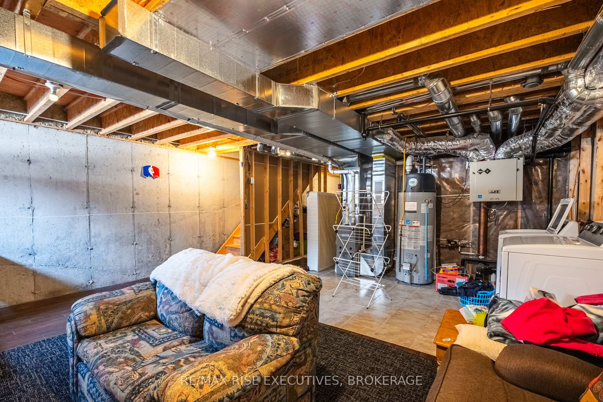 Photo 32 of 80 Amy Lynn Drive, Loyalist, Amherstview — HOMEH