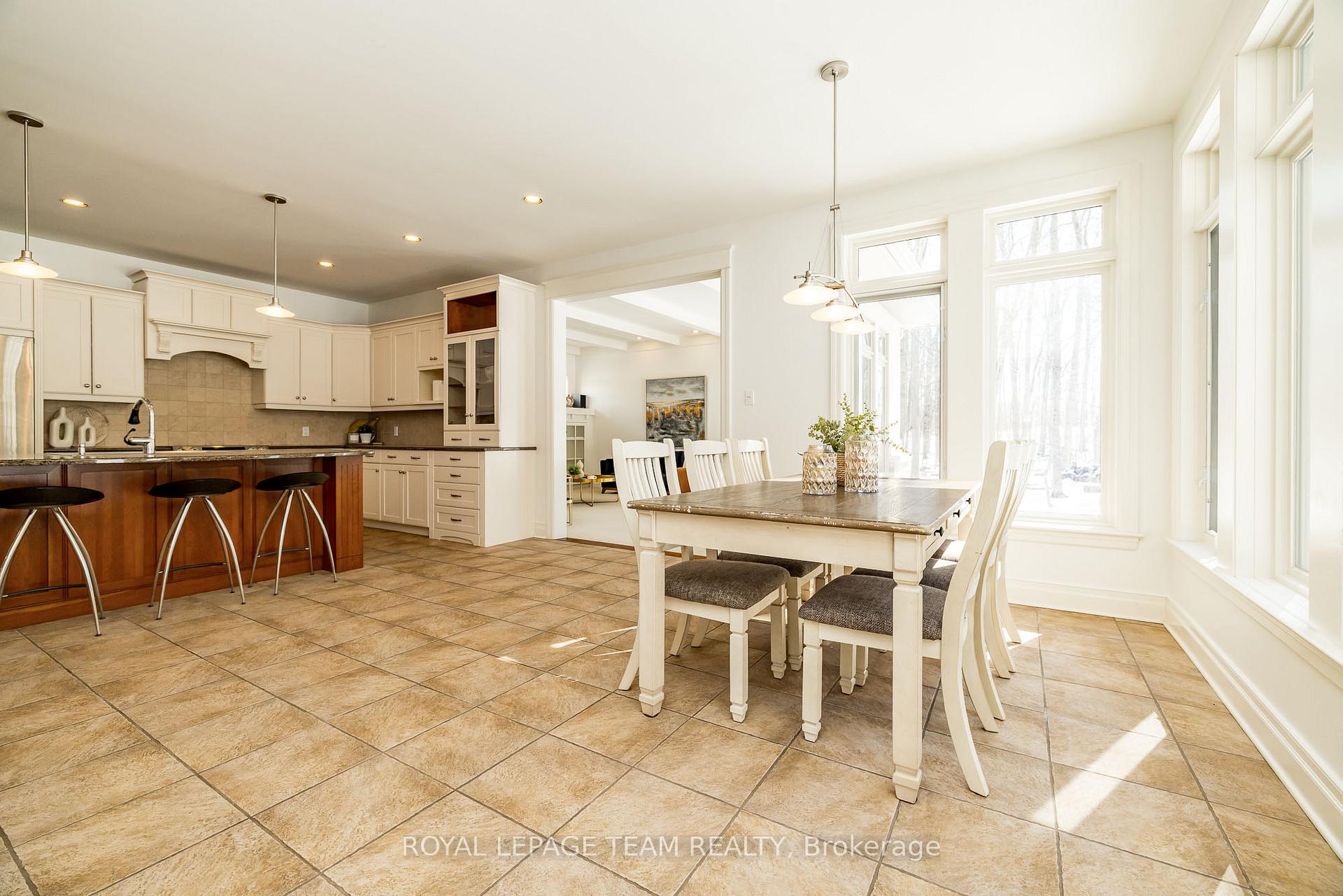 Photo 18 of 28 Marchvale Drive, Ottawa, Kanata - Rural Kanata (Central) — HOMEH