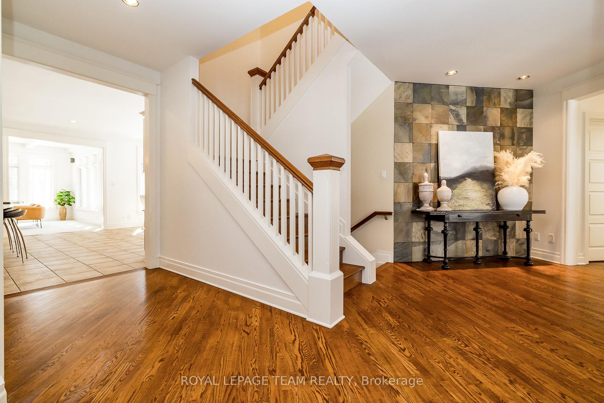Photo 25 of 28 Marchvale Drive, Ottawa, Kanata - Rural Kanata (Central) — HOMEH