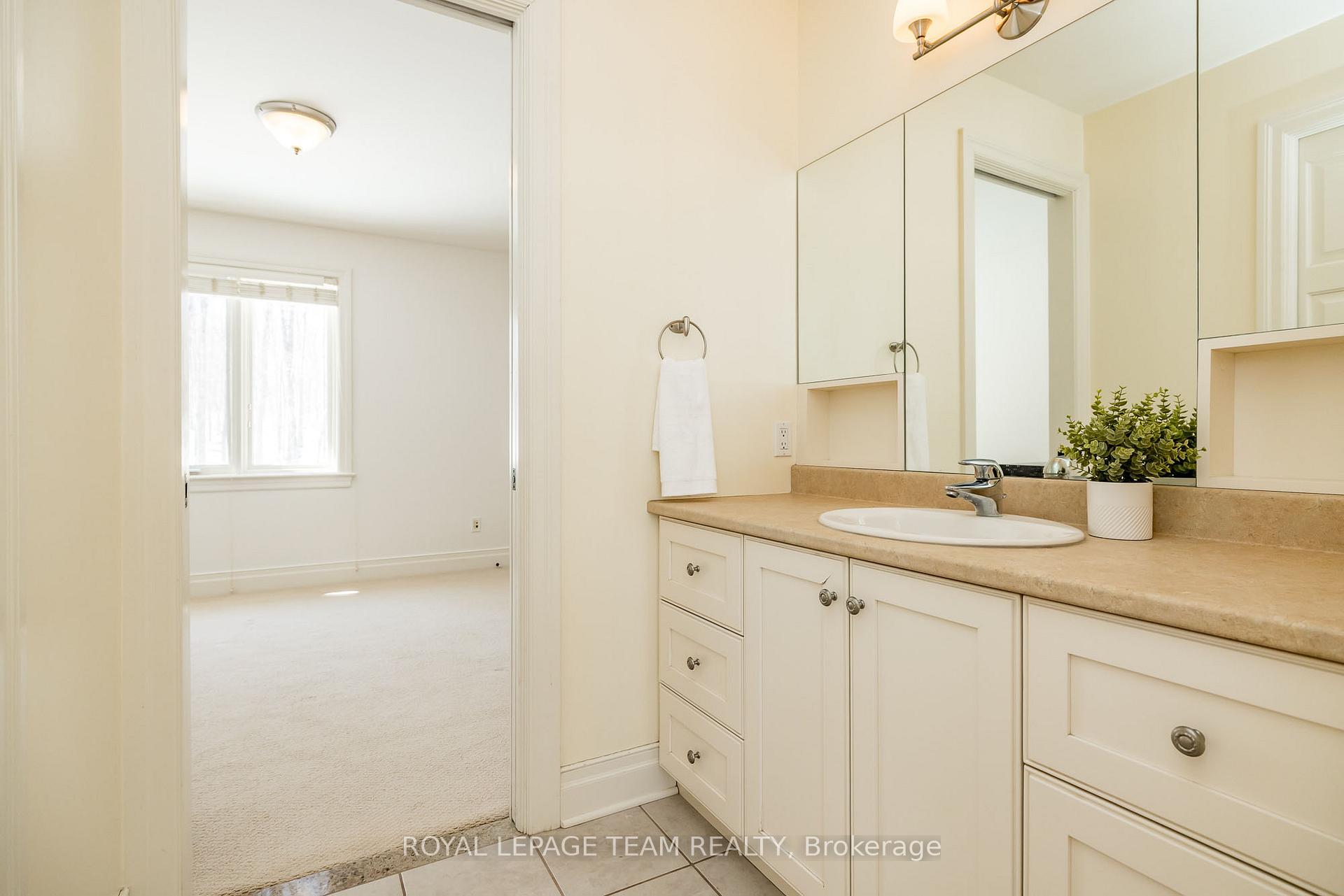 Photo 39 of 28 Marchvale Drive, Ottawa, Kanata - Rural Kanata (Central) — HOMEH