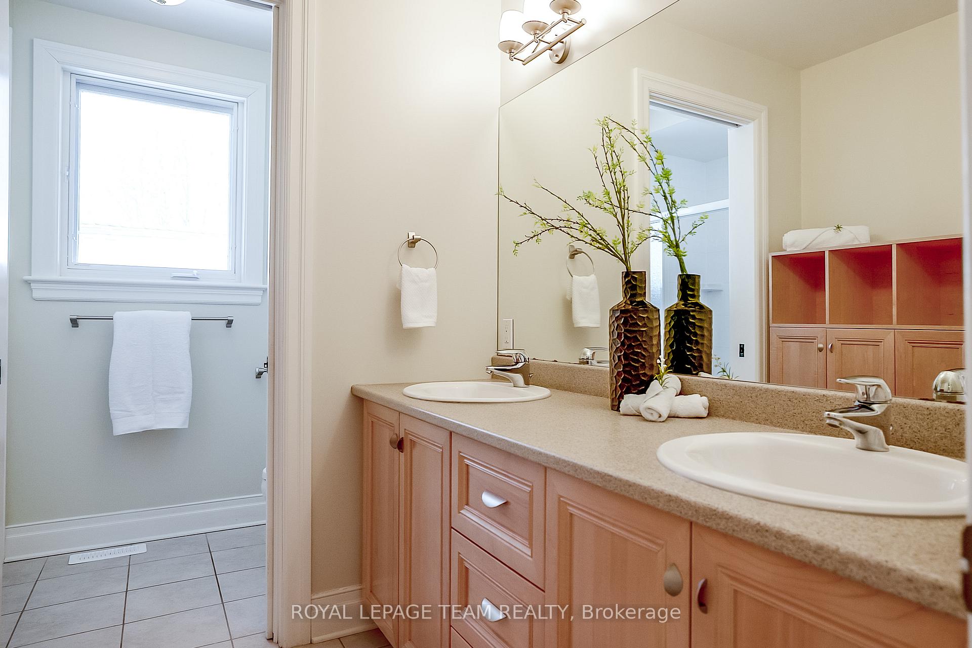 Photo 42 of 28 Marchvale Drive, Ottawa, Kanata - Rural Kanata (Central) — HOMEH