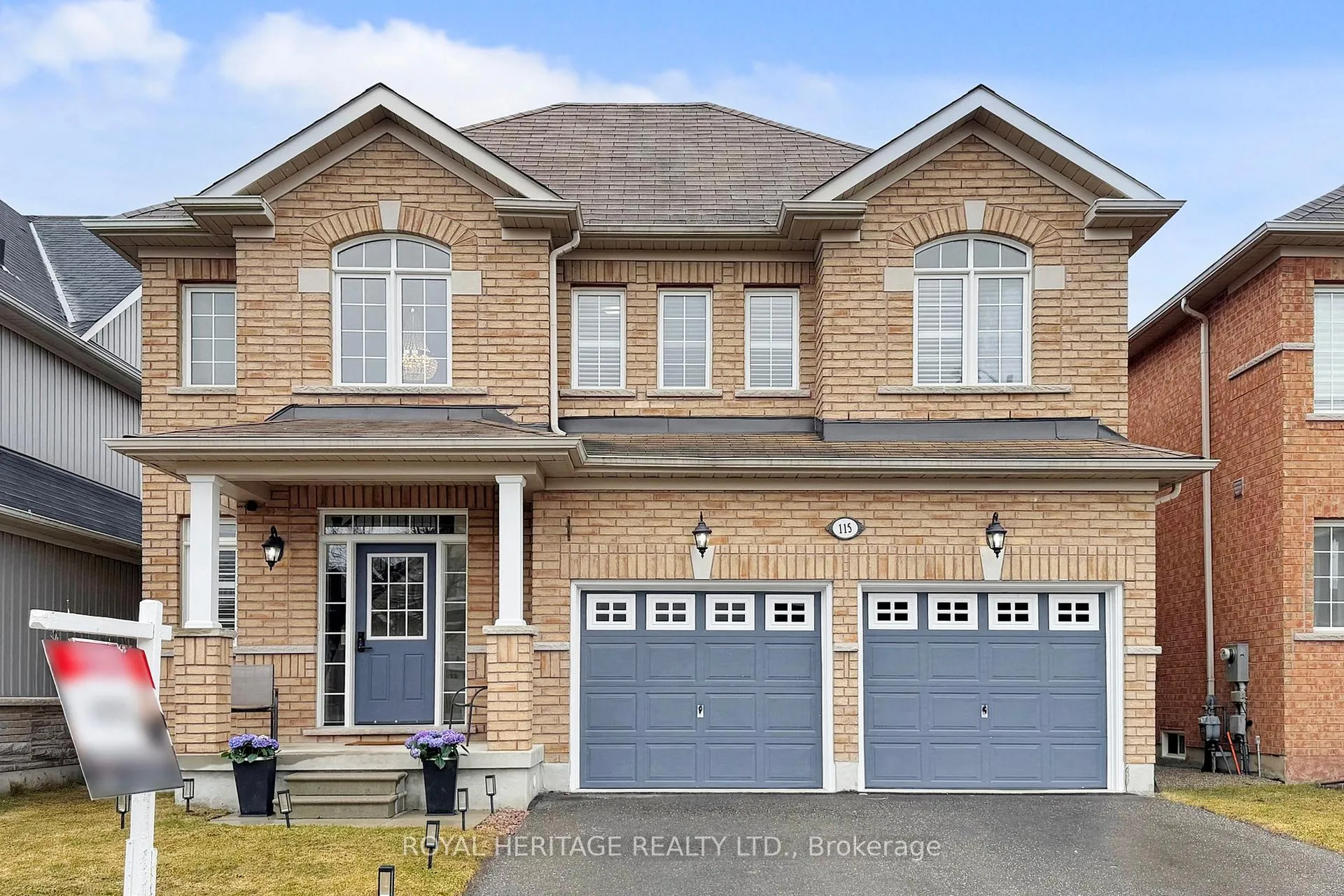 Photo 2 of 115 Grady Drive, Clarington, Newcastle — HOMEH