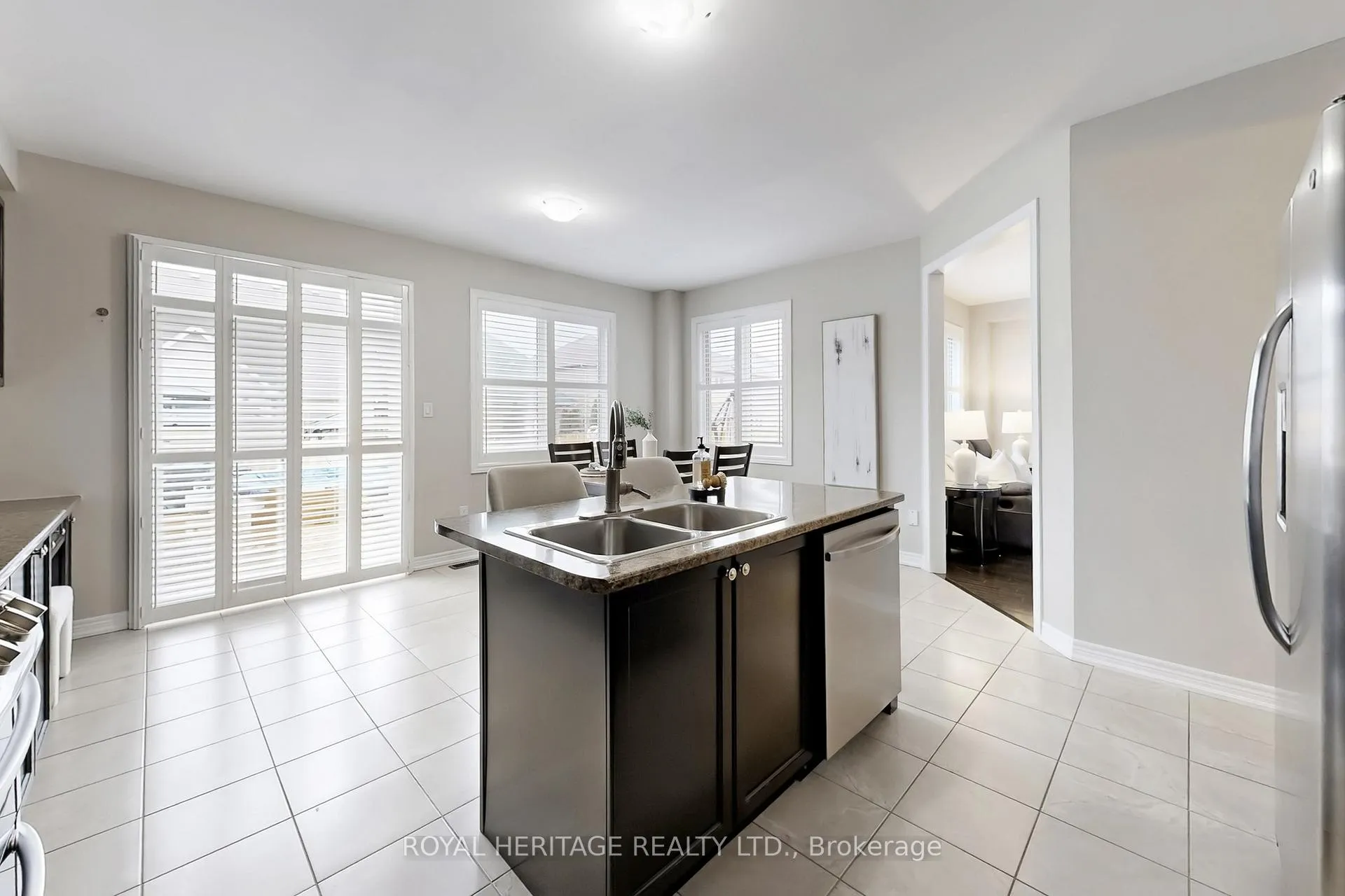 Photo 17 of 115 Grady Drive, Clarington, Newcastle — HOMEH