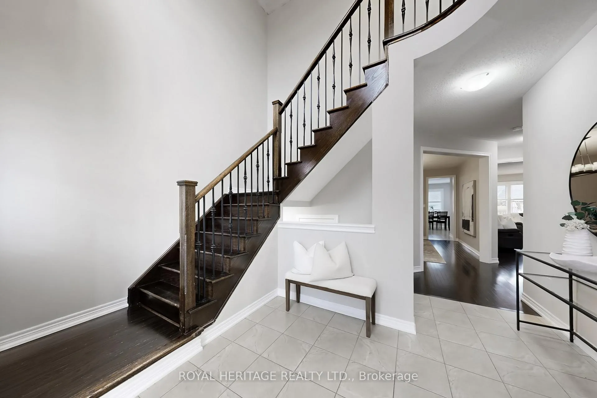 Photo 22 of 115 Grady Drive, Clarington, Newcastle — HOMEH