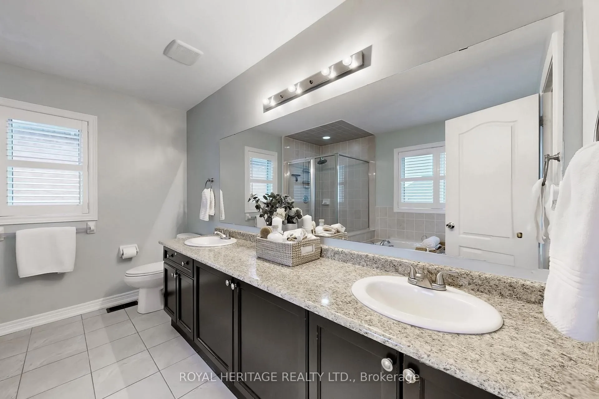 Photo 30 of 115 Grady Drive, Clarington, Newcastle — HOMEH