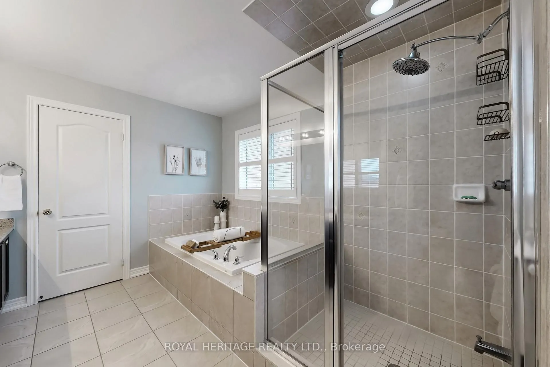 Photo 31 of 115 Grady Drive, Clarington, Newcastle — HOMEH