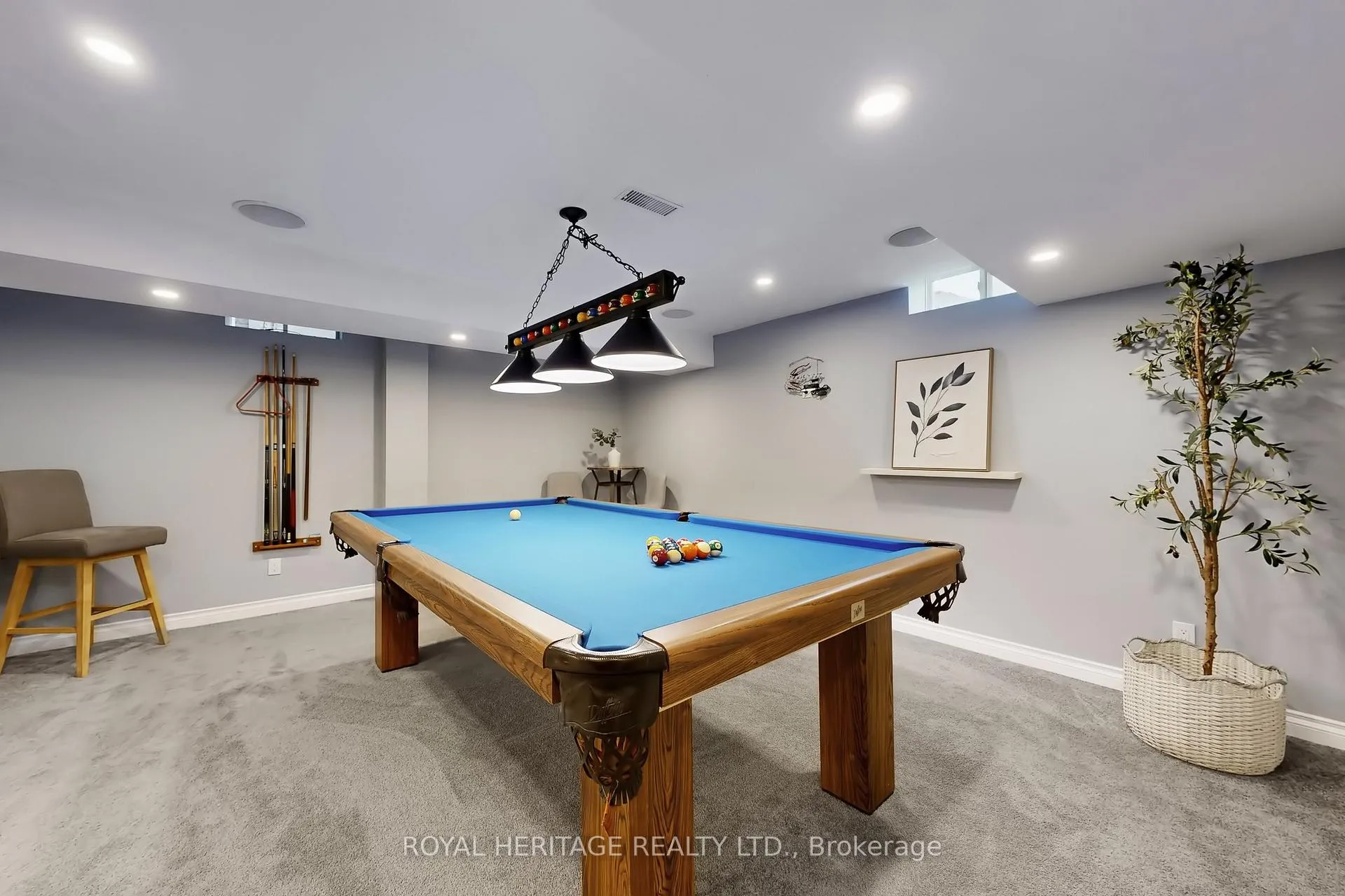 Photo 46 of 115 Grady Drive, Clarington, Newcastle — HOMEH
