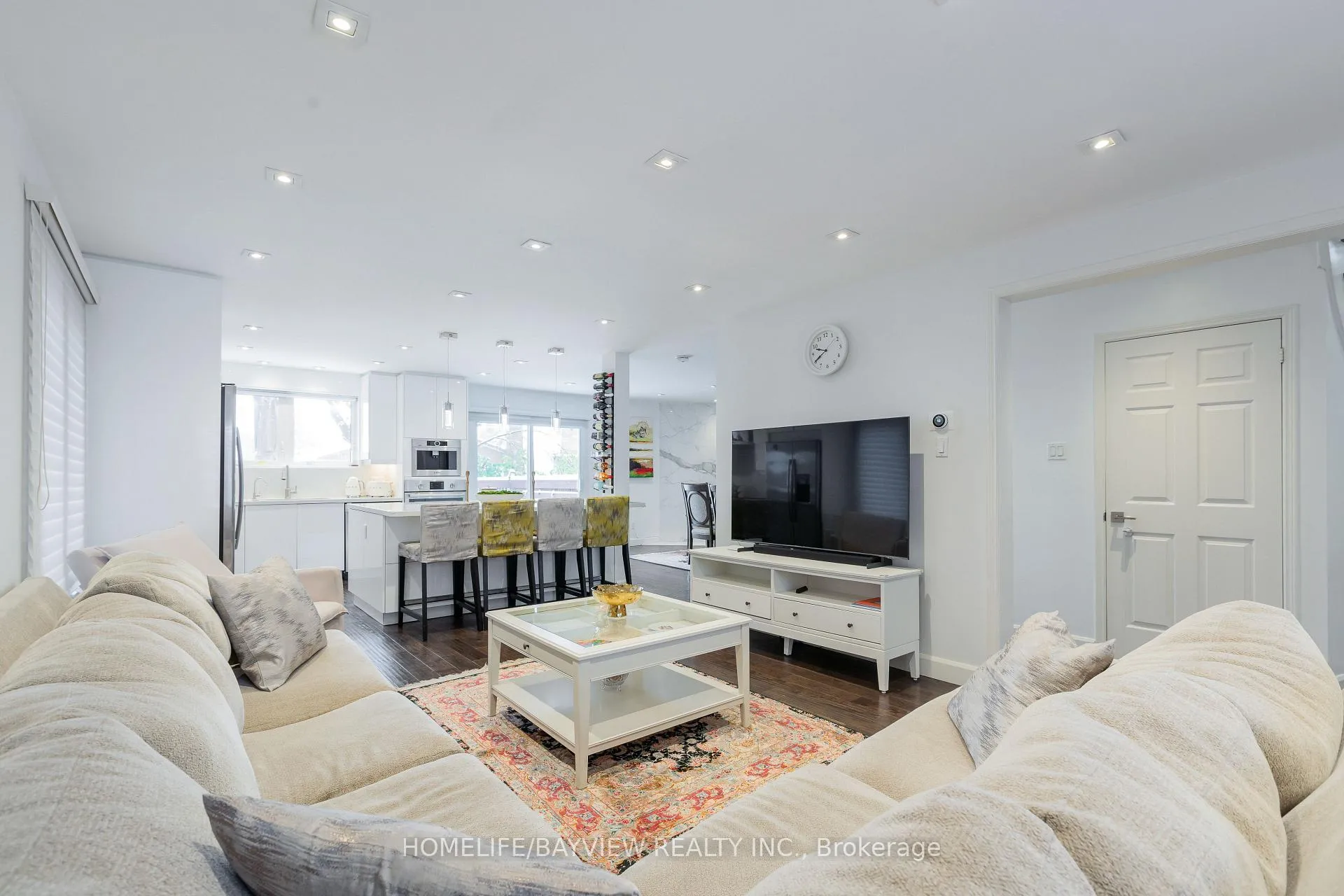 Photo 9 of 23 Holm Crescent, Markham, Aileen-Willowbrook — HOMEH
