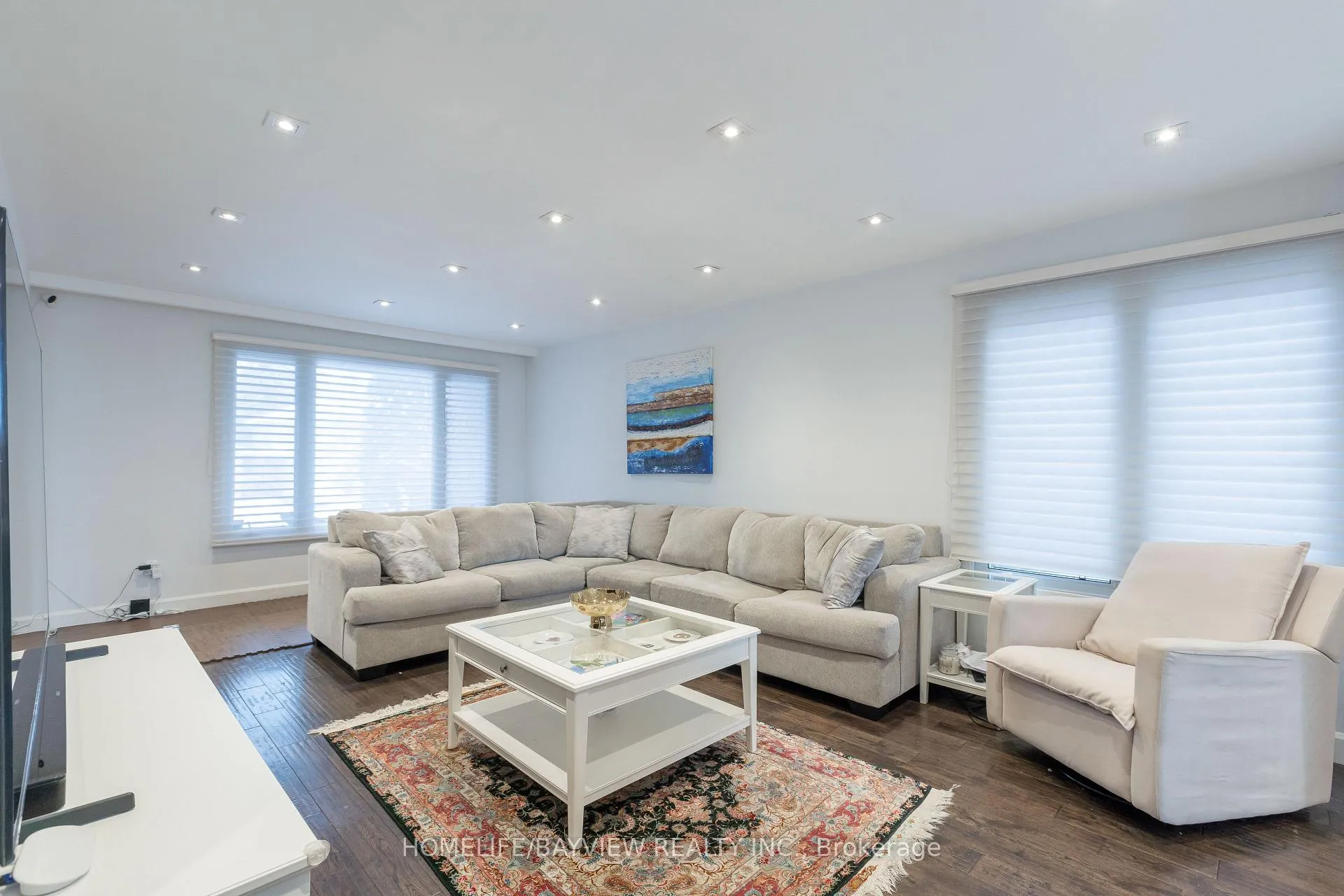 Photo 13 of 23 Holm Crescent, Markham, Aileen-Willowbrook — HOMEH