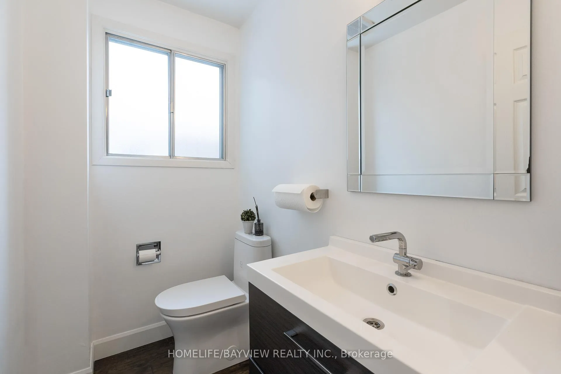 Photo 24 of 23 Holm Crescent, Markham, Aileen-Willowbrook — HOMEH