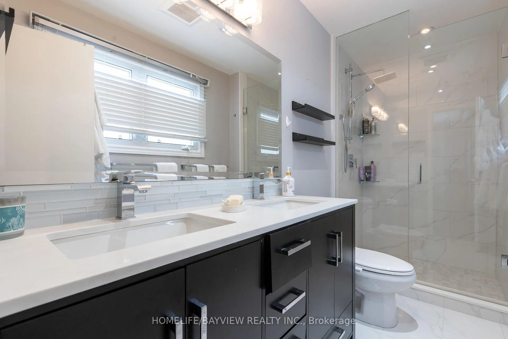 Photo 29 of 23 Holm Crescent, Markham, Aileen-Willowbrook — HOMEH