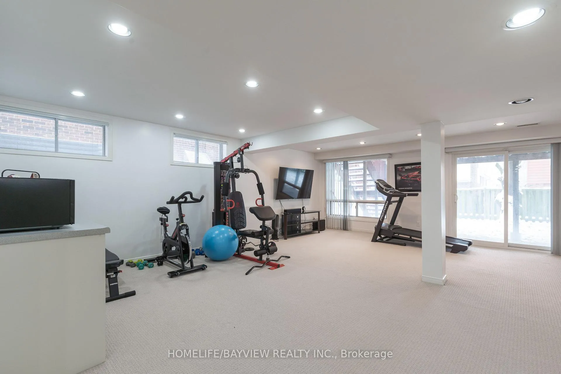 Photo 38 of 23 Holm Crescent, Markham, Aileen-Willowbrook — HOMEH