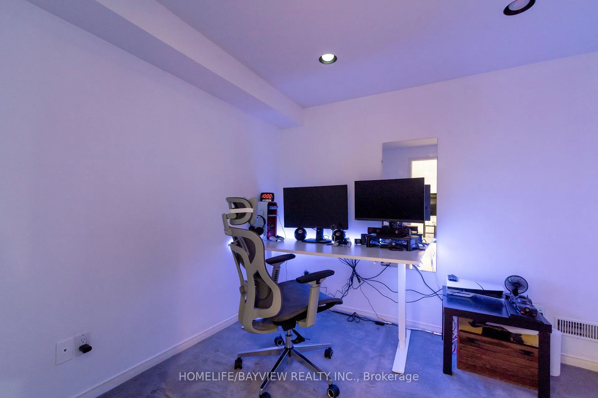 Photo 41 of 23 Holm Crescent, Markham, Aileen-Willowbrook — HOMEH