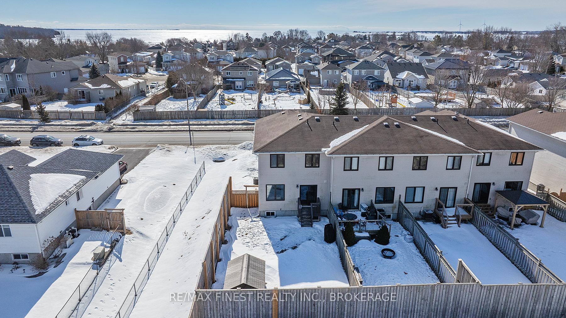 Photo 21 of 24 Amherst Drive, Loyalist, Amherstview — HOMEH