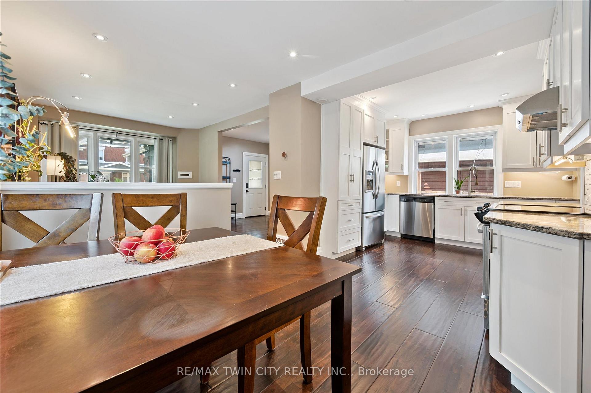Photo 11 of 66 Cherry Street, Kitchener — HOMEH