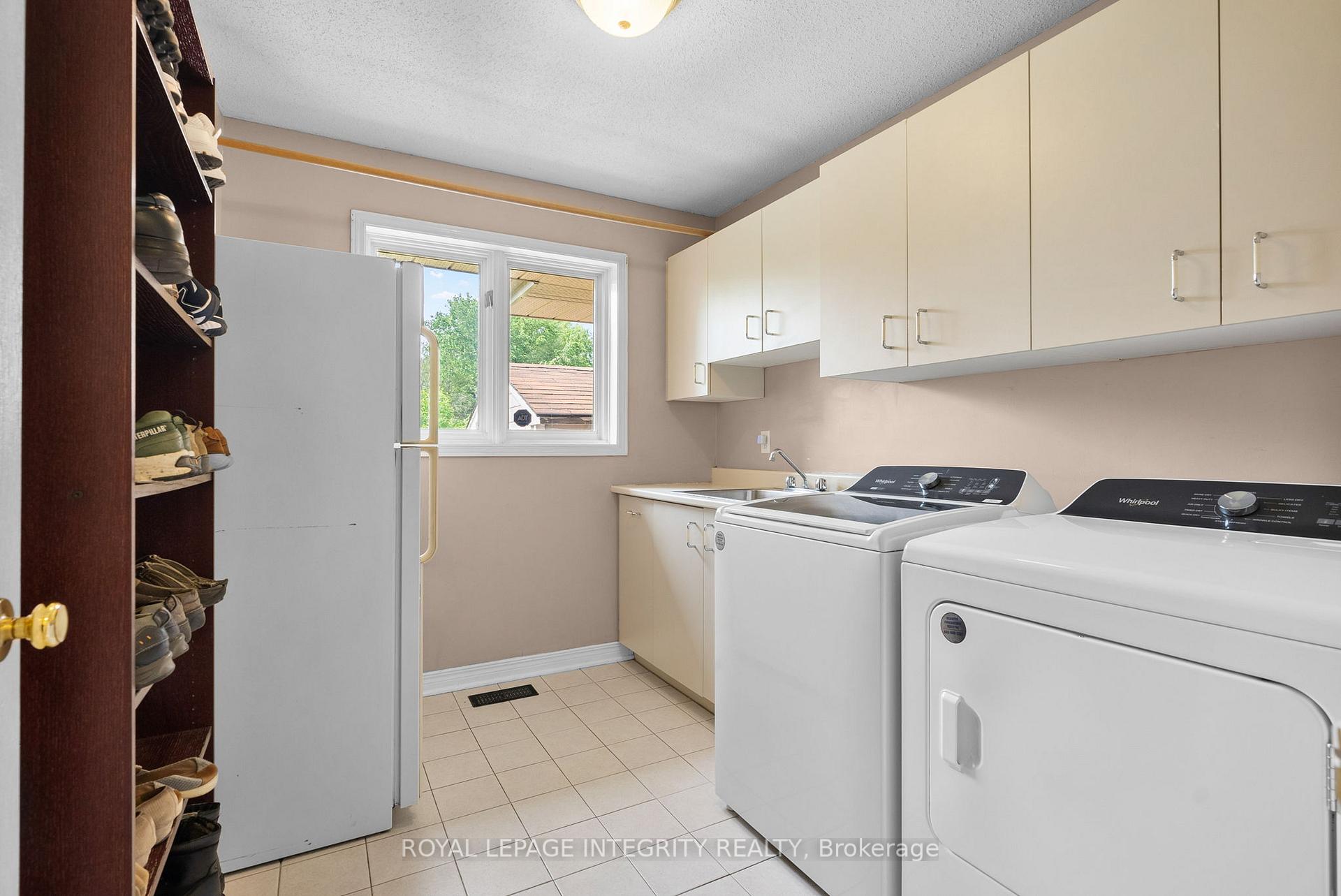 Photo 22 of 22 Marchbrook Circle, Ottawa, Kanata - Rural Kanata (Central) — HOMEH