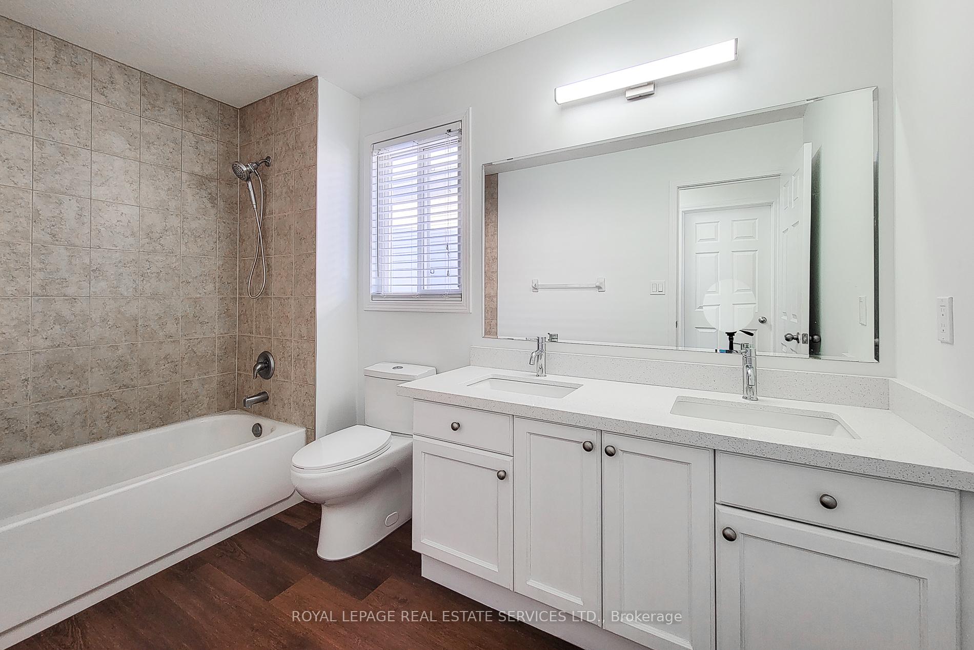 Photo 22 of 381 Parkvale Drive, Kitchener, Huron Park — HOMEH