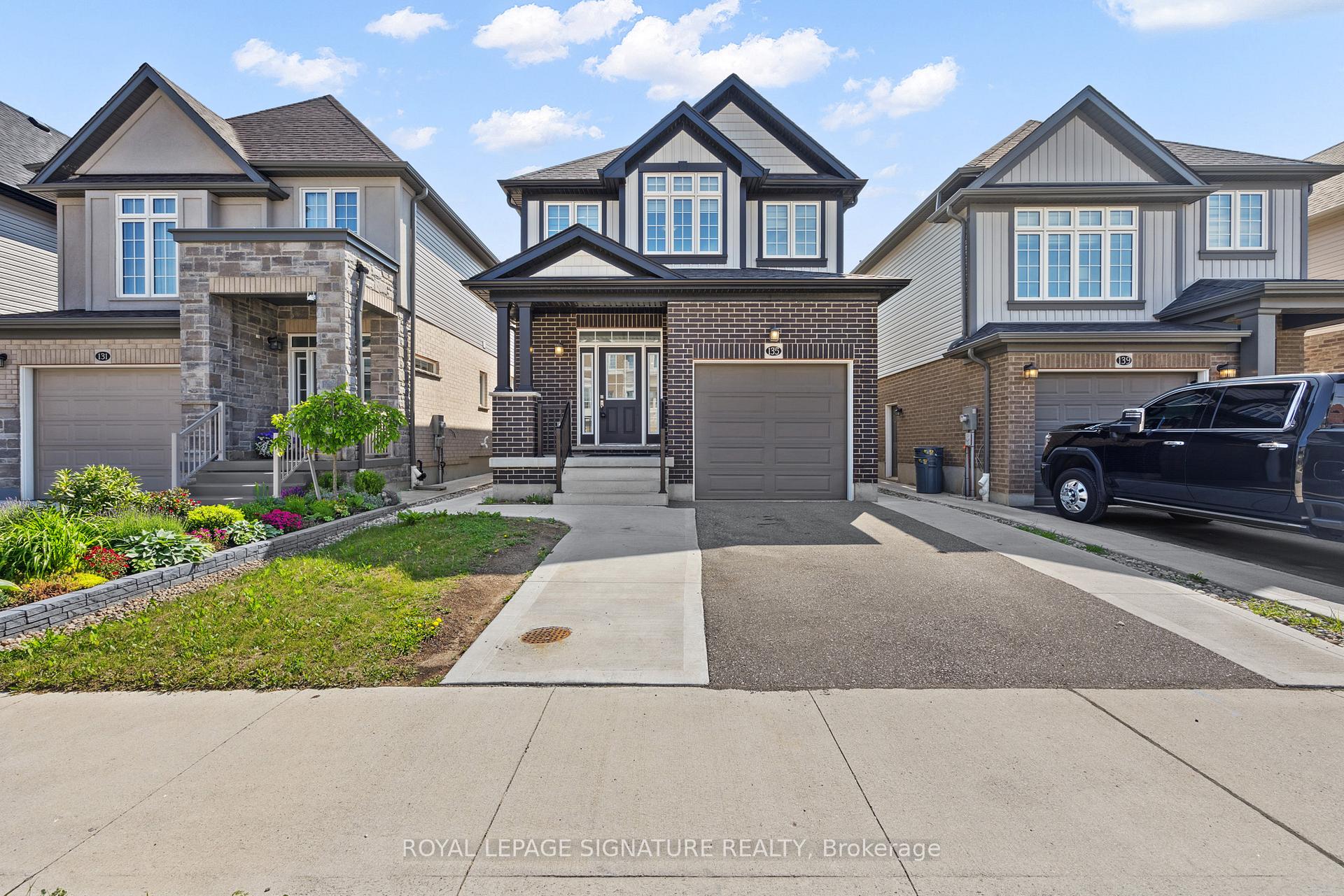 Photo 3 of 135 Ian Ormston Drive, Kitchener — HOMEH