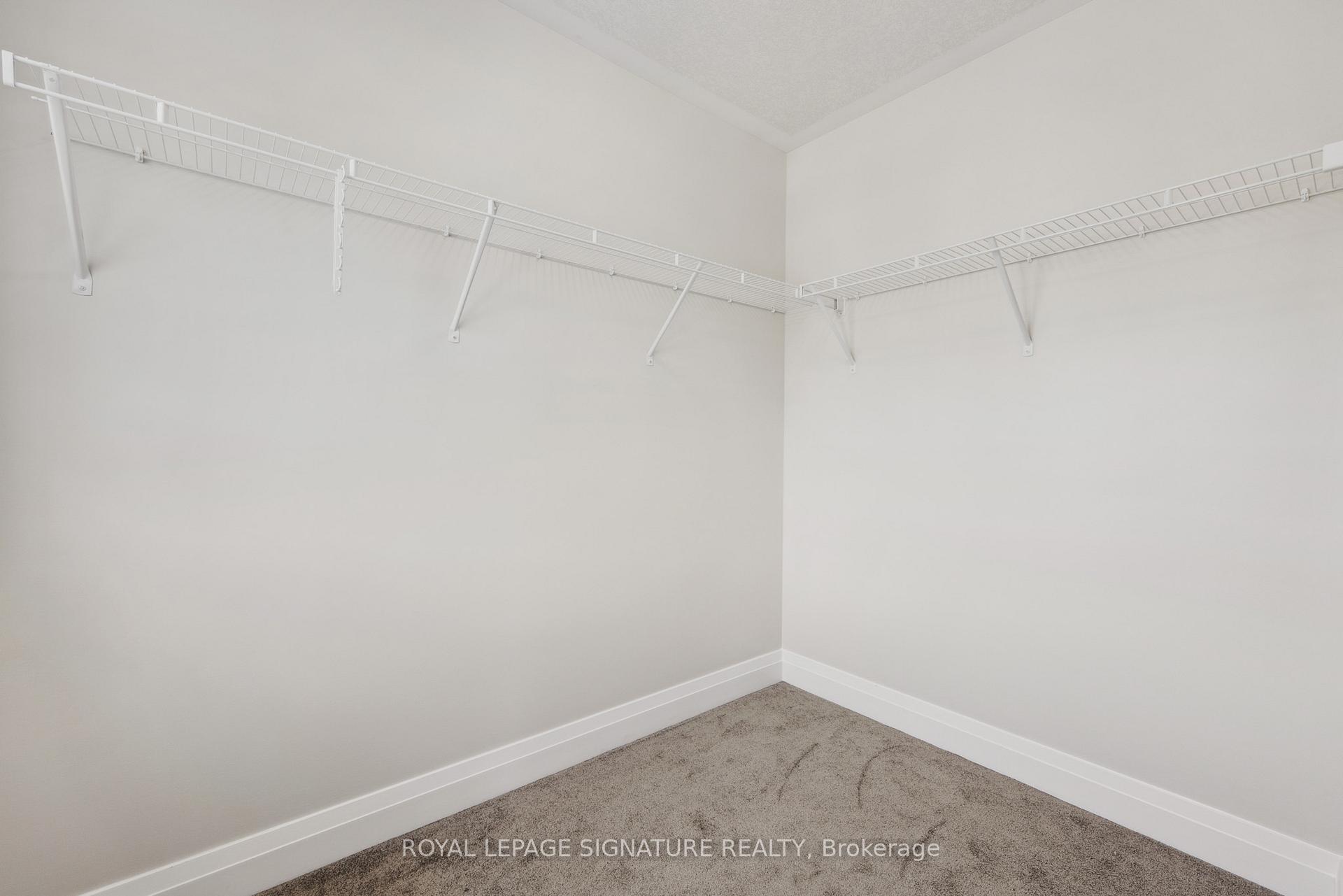 Photo 29 of 135 Ian Ormston Drive, Kitchener — HOMEH