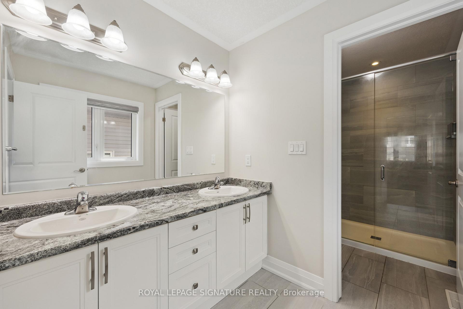 Photo 30 of 135 Ian Ormston Drive, Kitchener — HOMEH